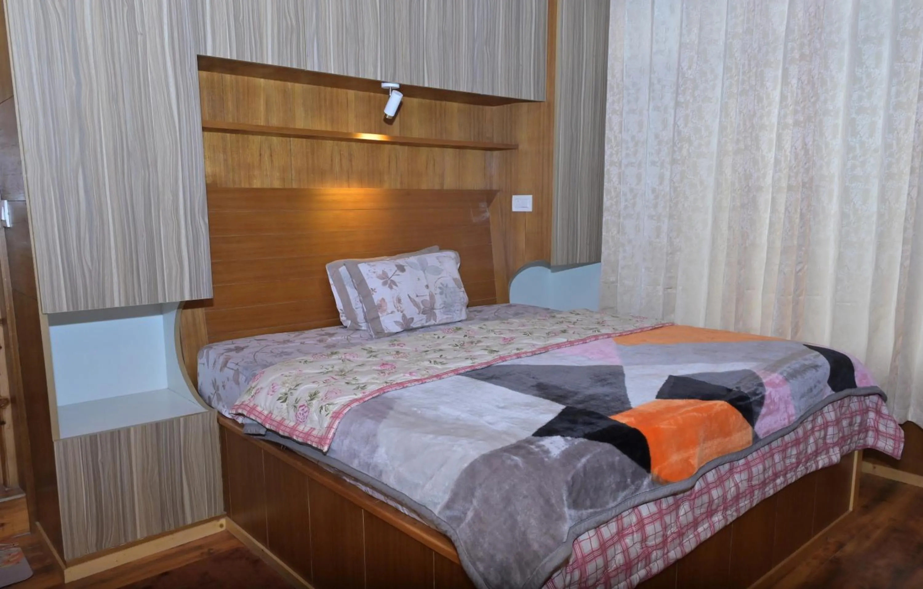 Neha Homestay