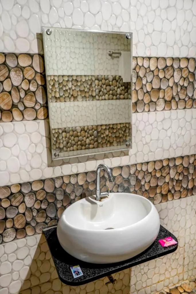 Standard Double Room - single occupancy in Hotel Bhakti Rajkot I Hotel in Rajkot I Best Hotel in Rajkot