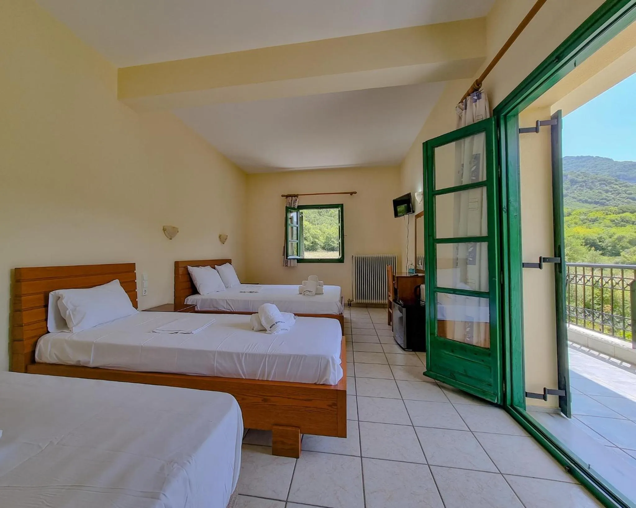 Bedroom, Bed in Hotel Spiridoula