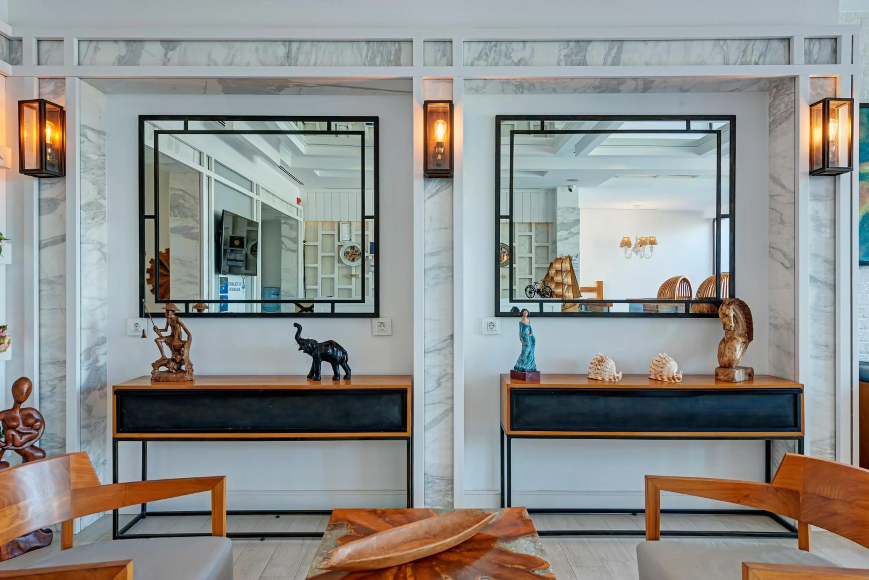 Lobby or reception in Meis Exclusive Hotel