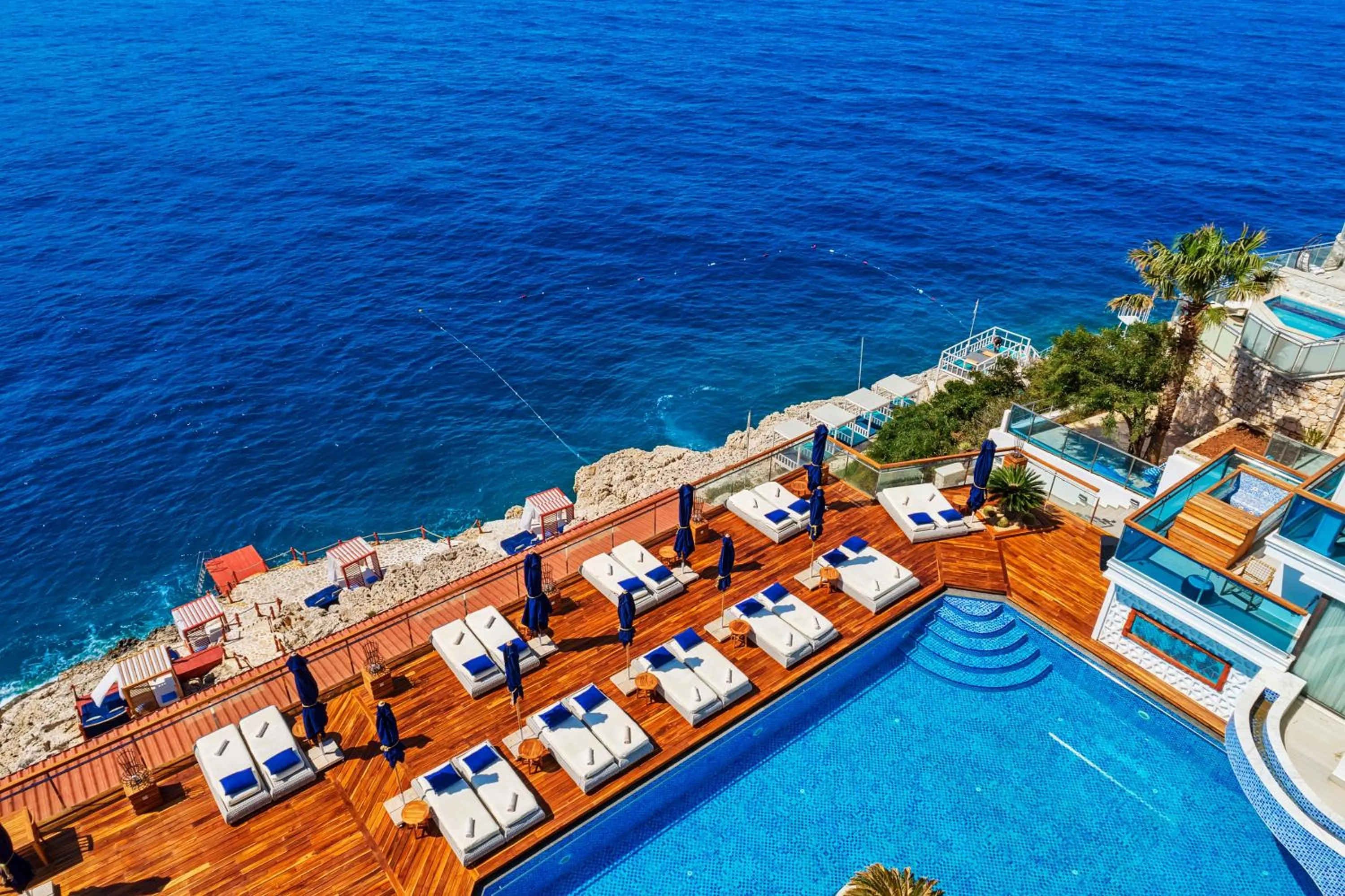 Meis Exclusive Hotel