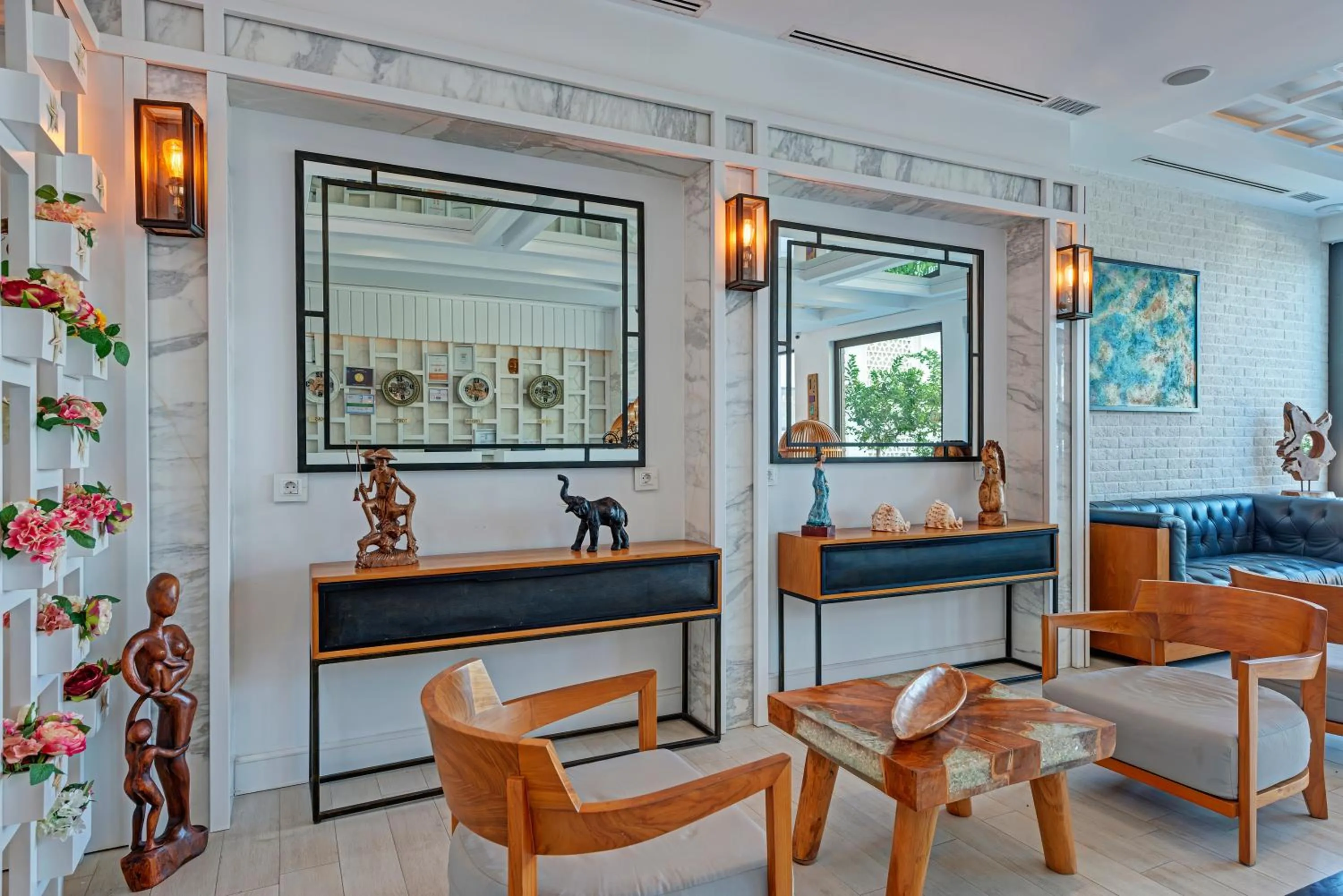 Lobby or reception in Meis Exclusive Hotel