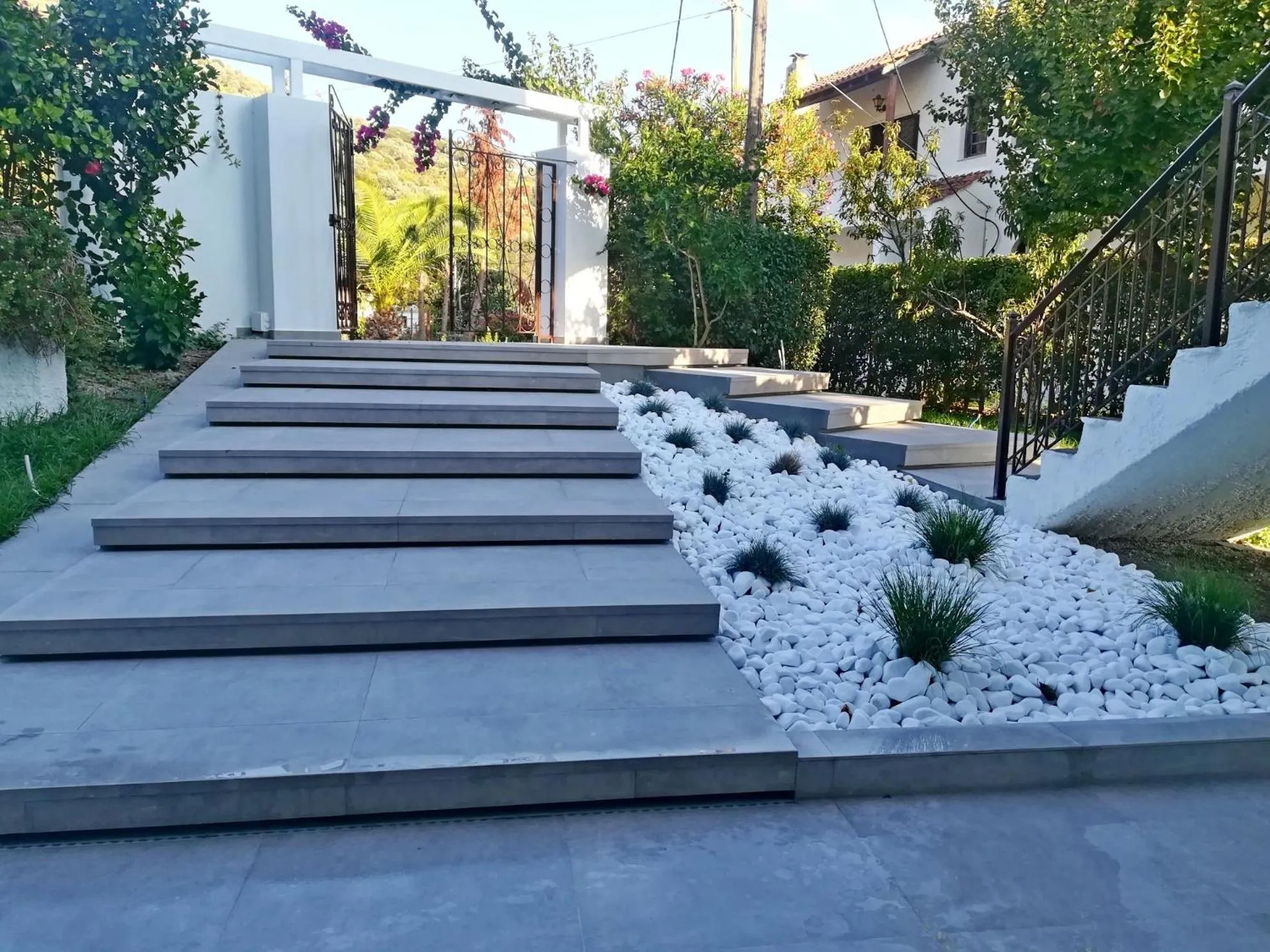 Facade/entrance in Scorpios Hotel & Suites