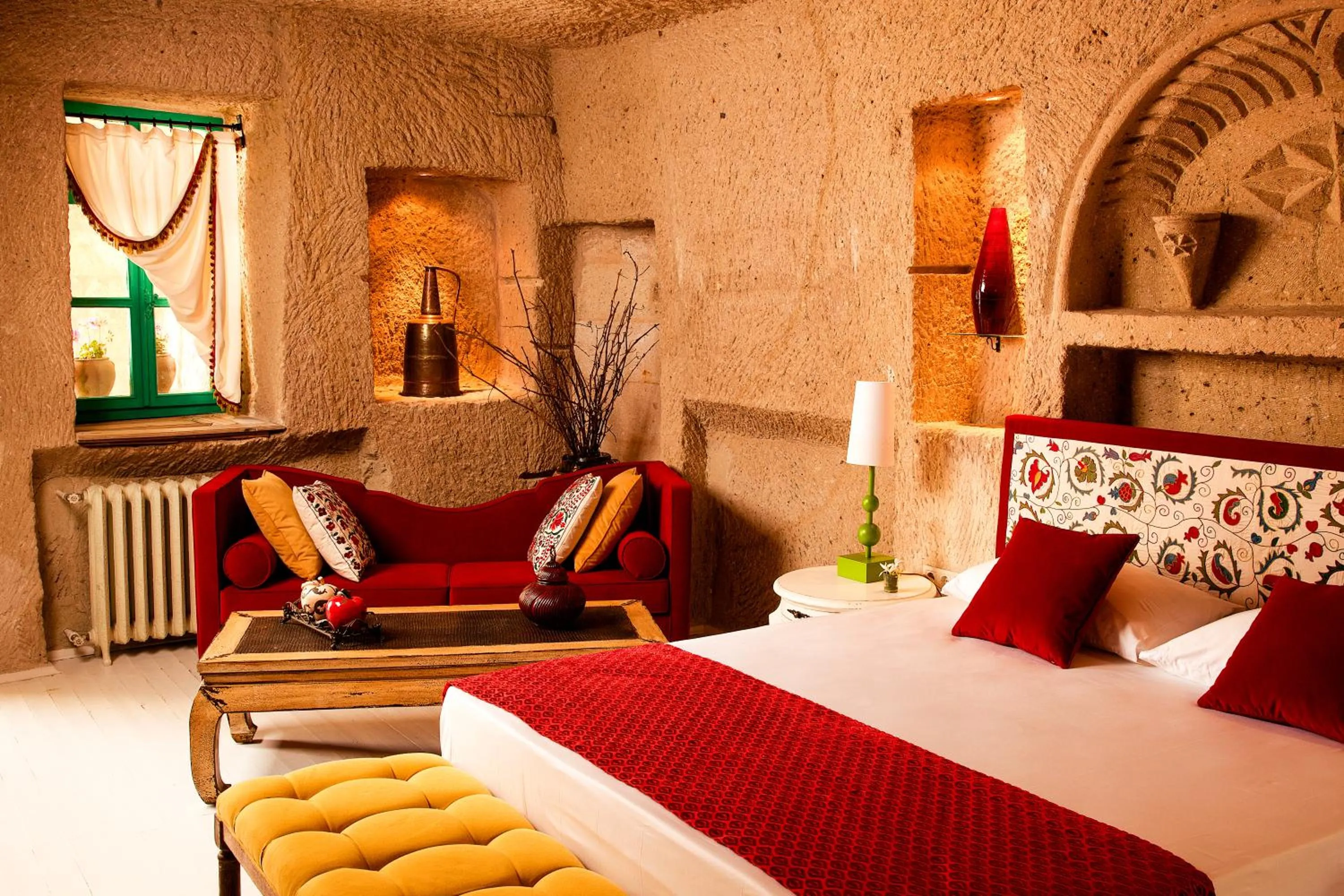 Bedroom, Bed in Hezen Cave Hotel