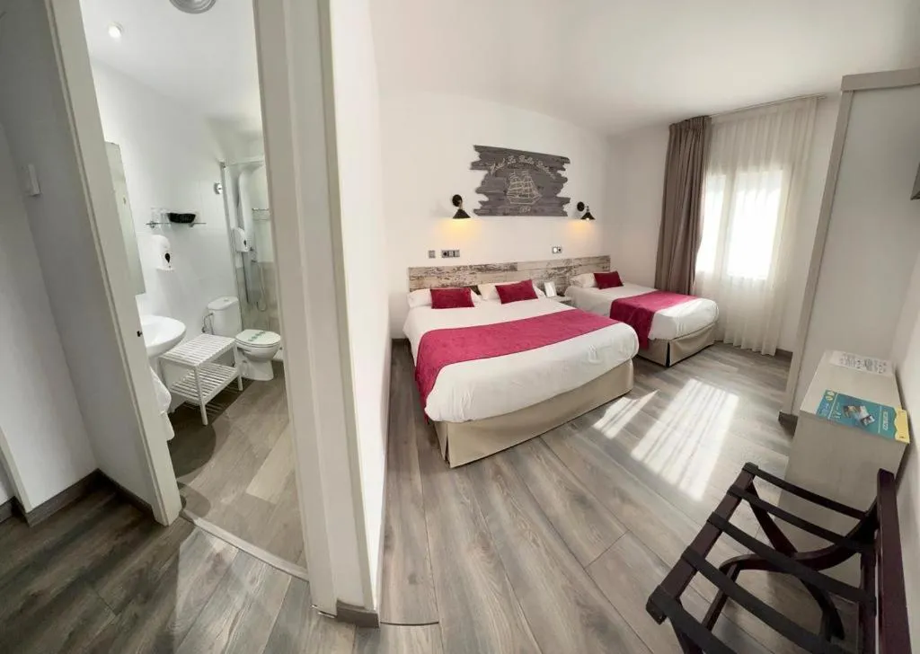 Bed in Hotel Bella Dolores