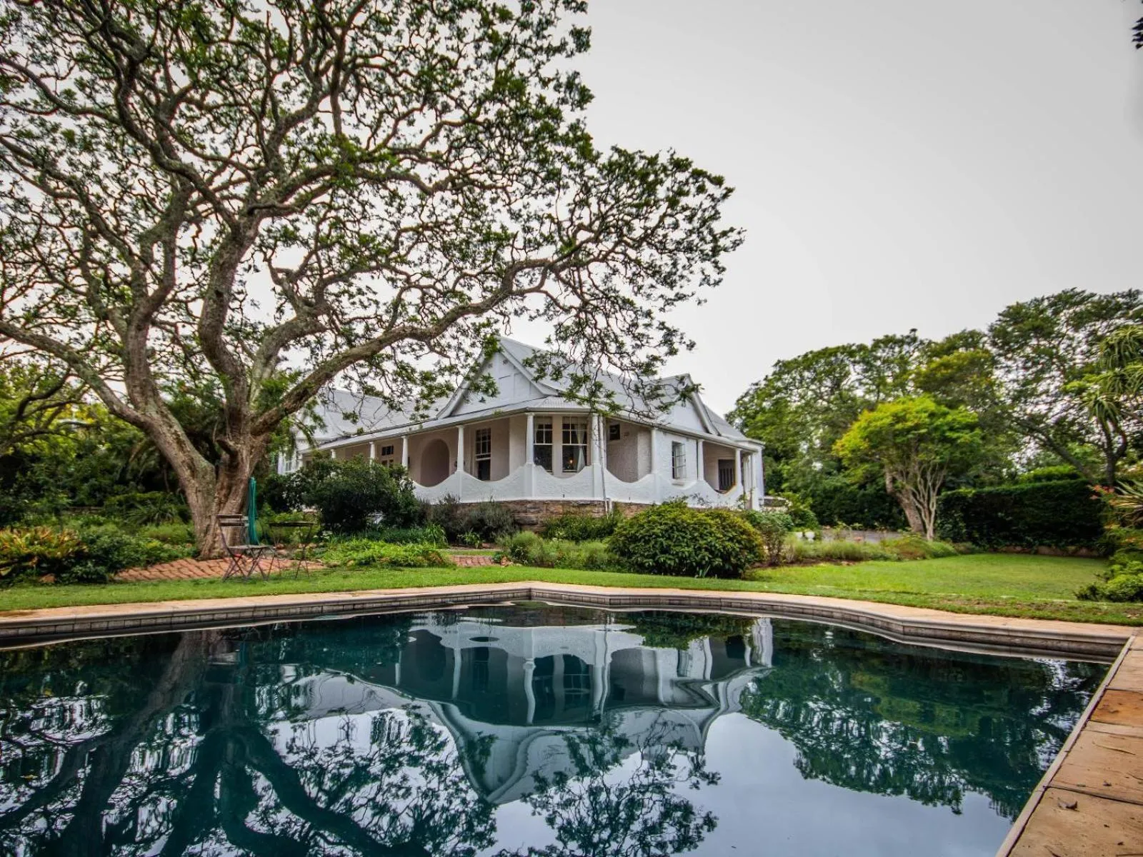 Property building in Mimosa