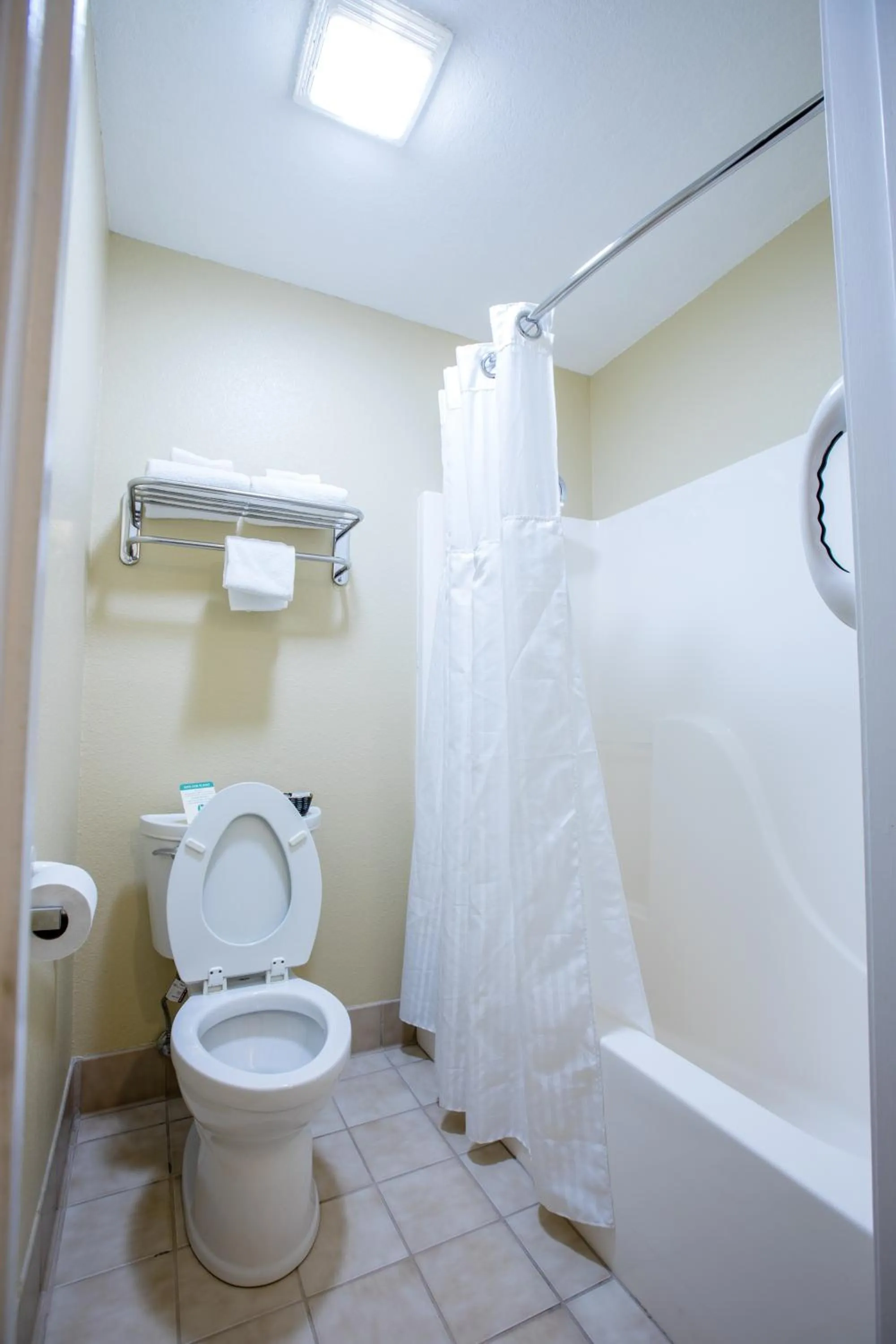 Relax Inn and Suites Kuttawa