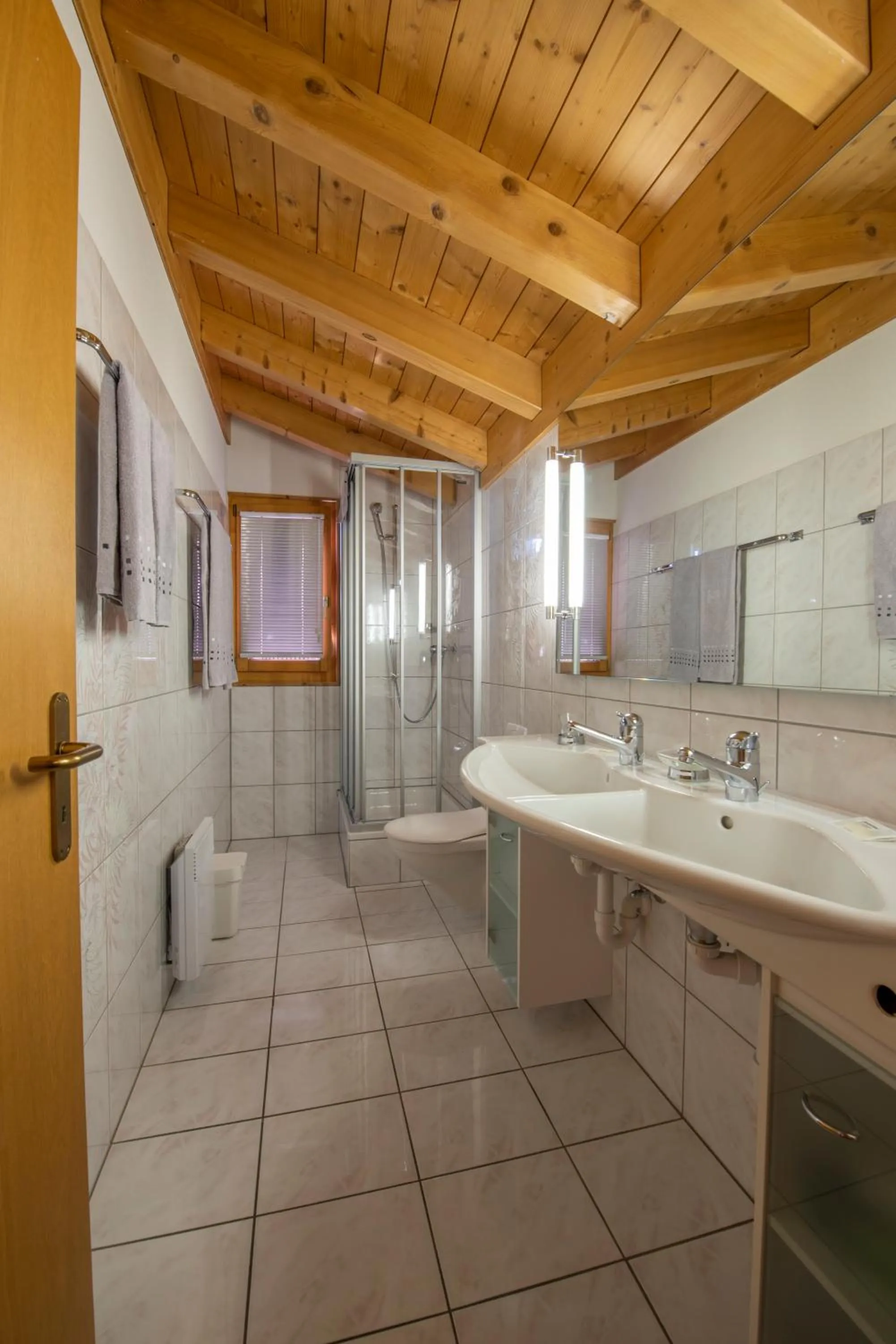 Bathroom in Panorama Hotel & Restaurant