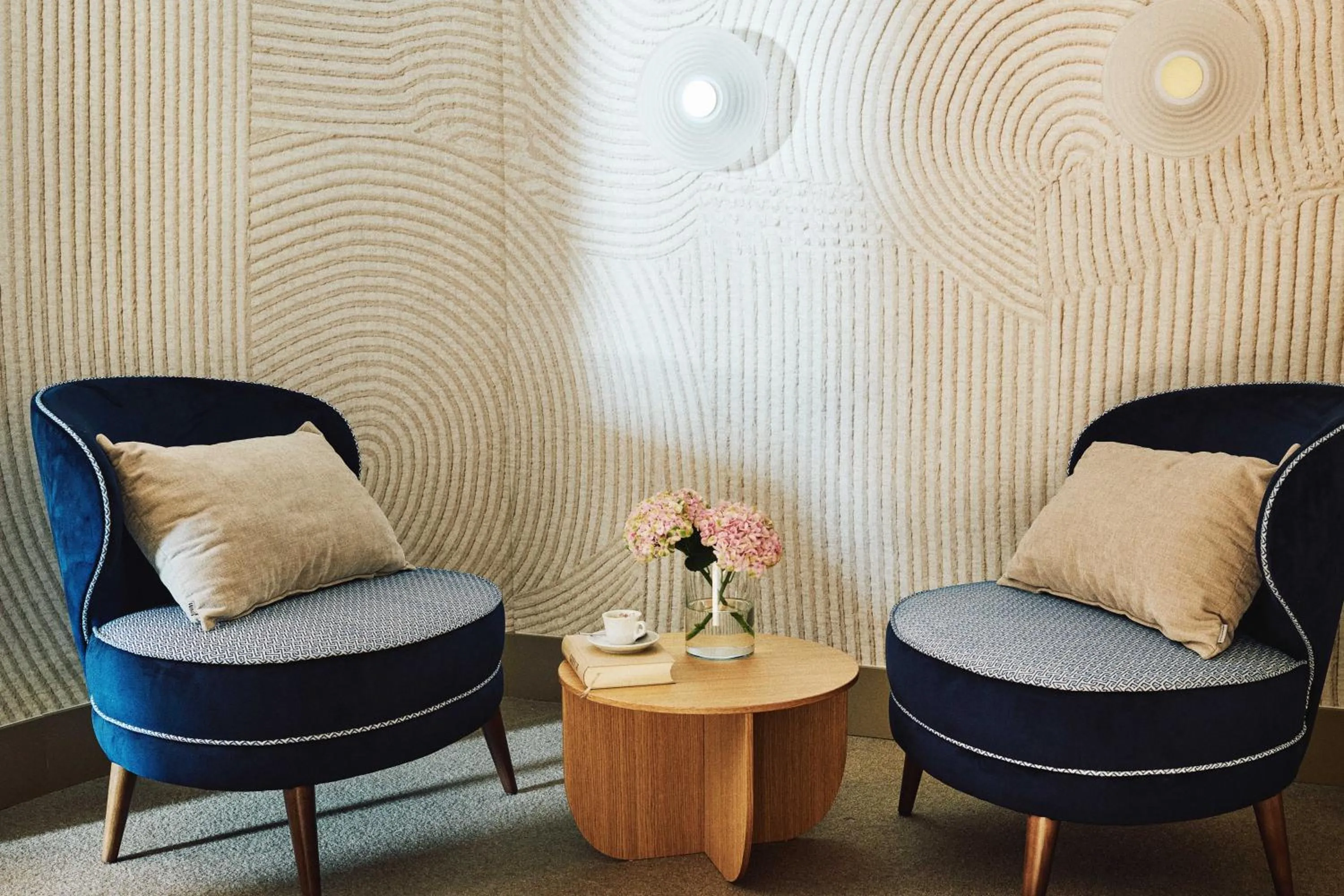 furniture in Vista Lakefront Boutique Hotel