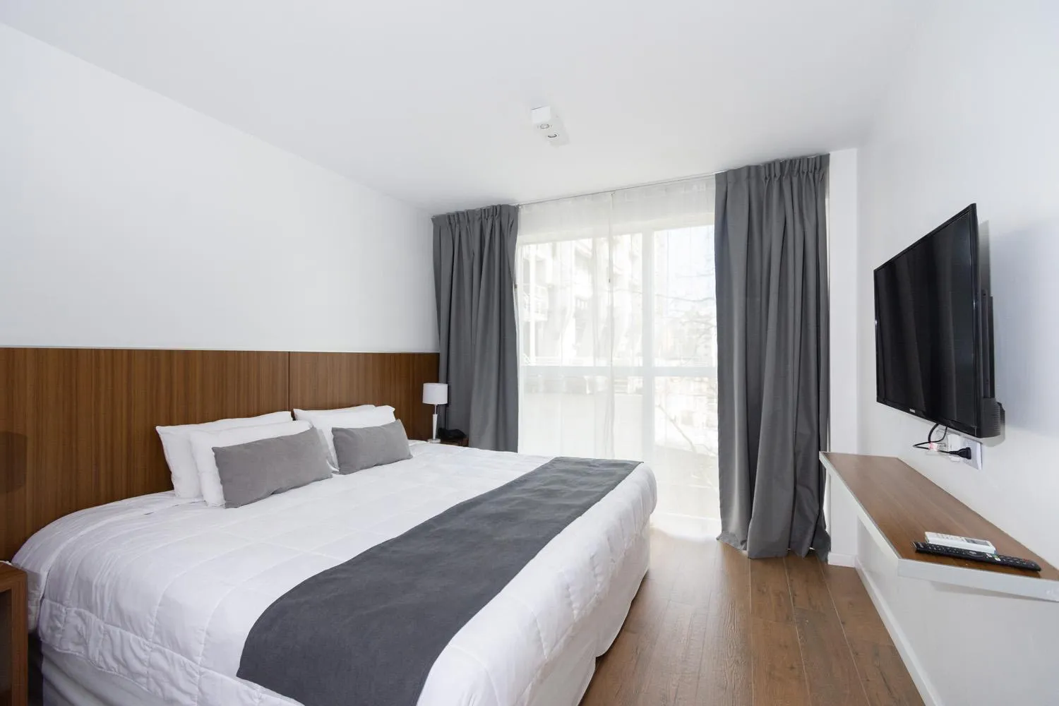 Photo of the whole room, Bed in Hotel Bys Palermo