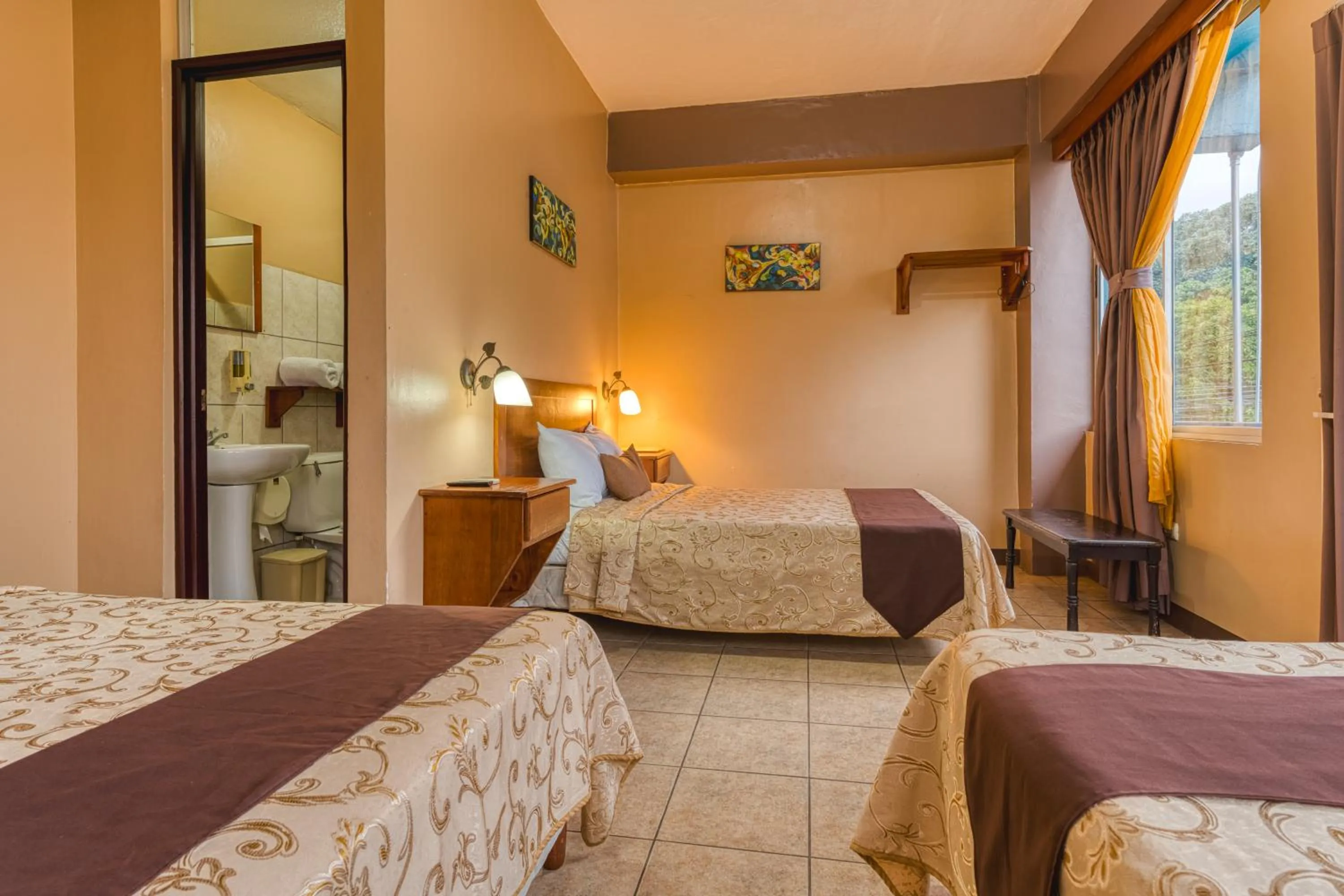 Bed in Hotel Las Colinas