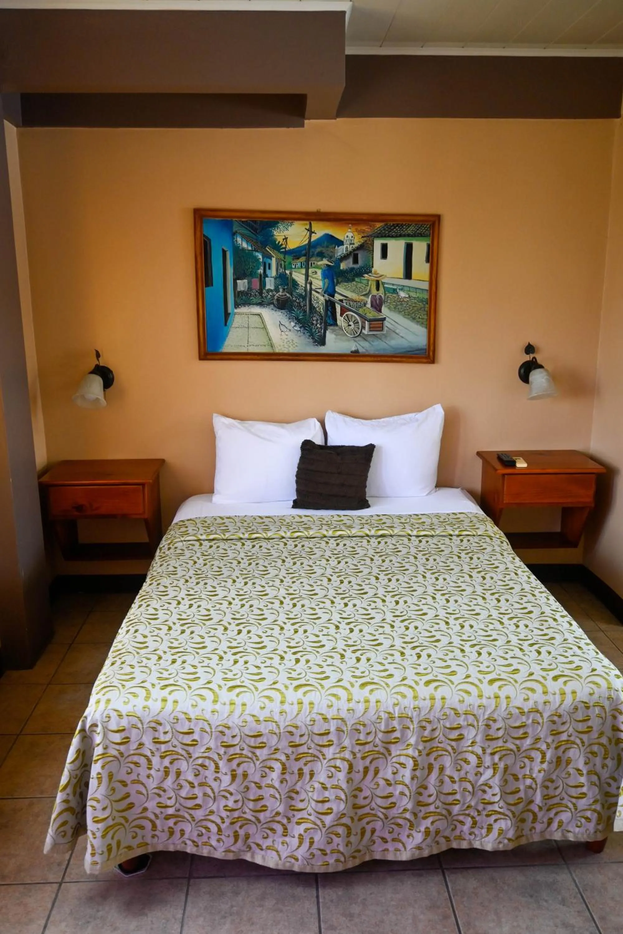 Bed in Hotel Las Colinas