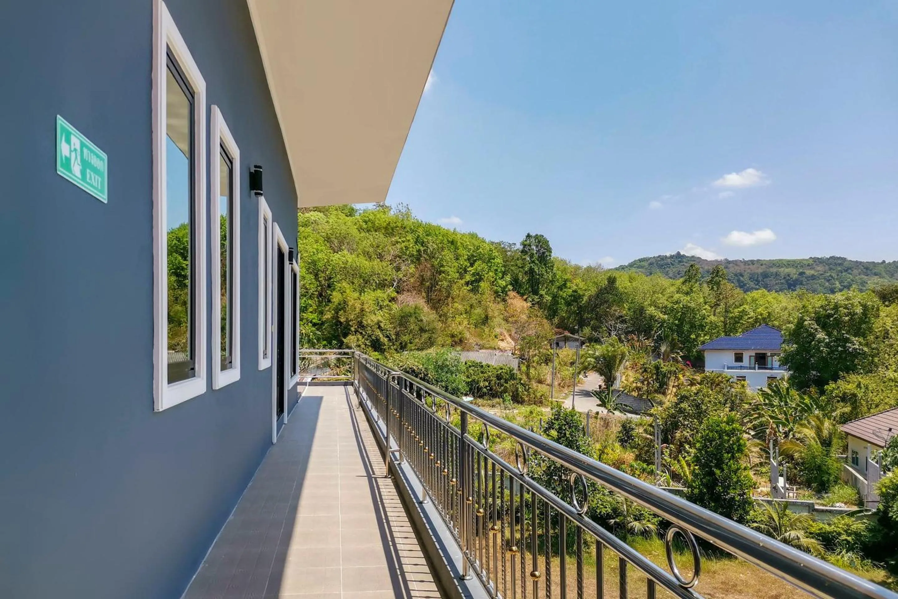 Lobby or reception in OYO 665 Sj House Hotel