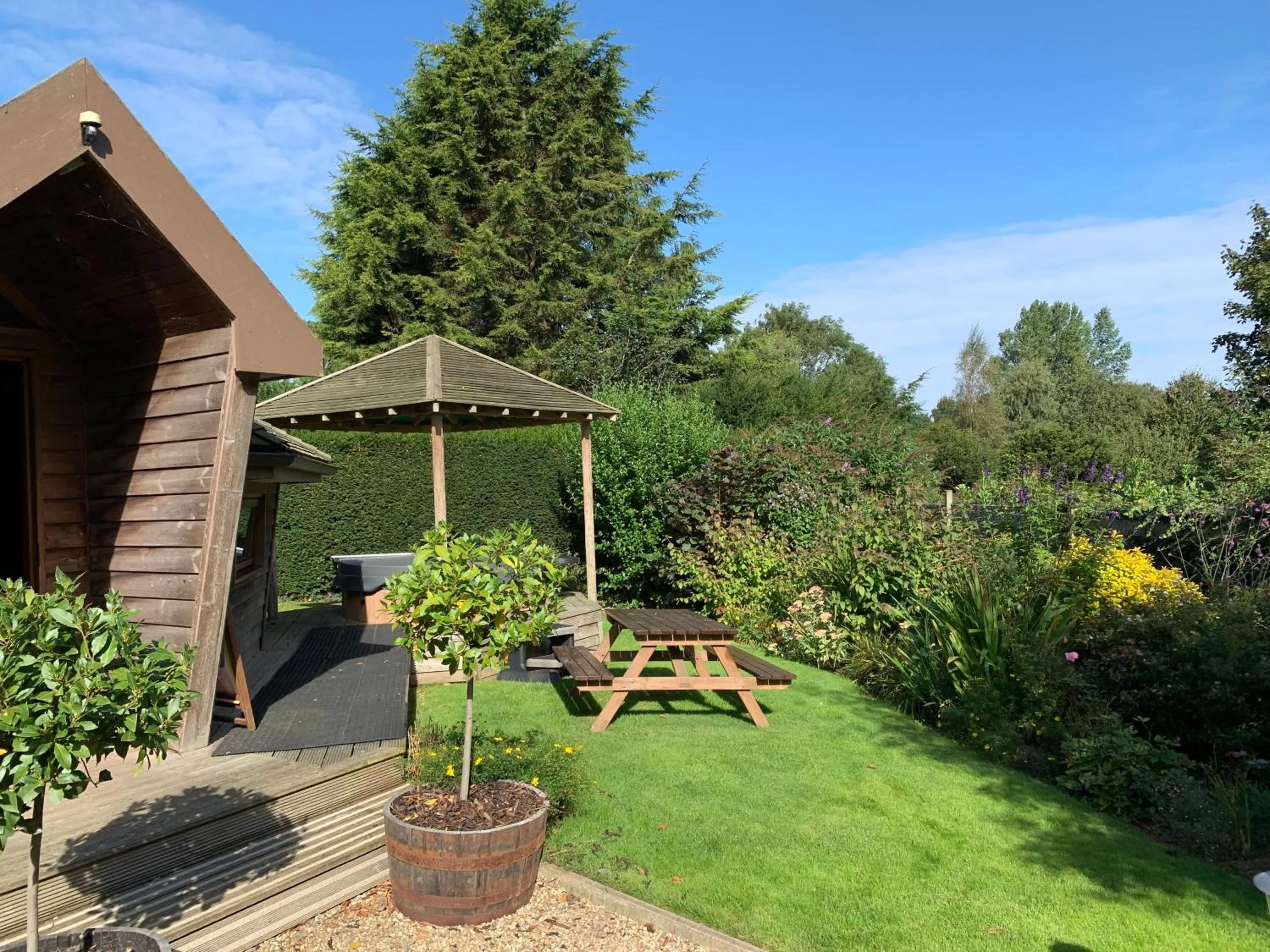 Garden in Burton Lodge Guest House & Spa