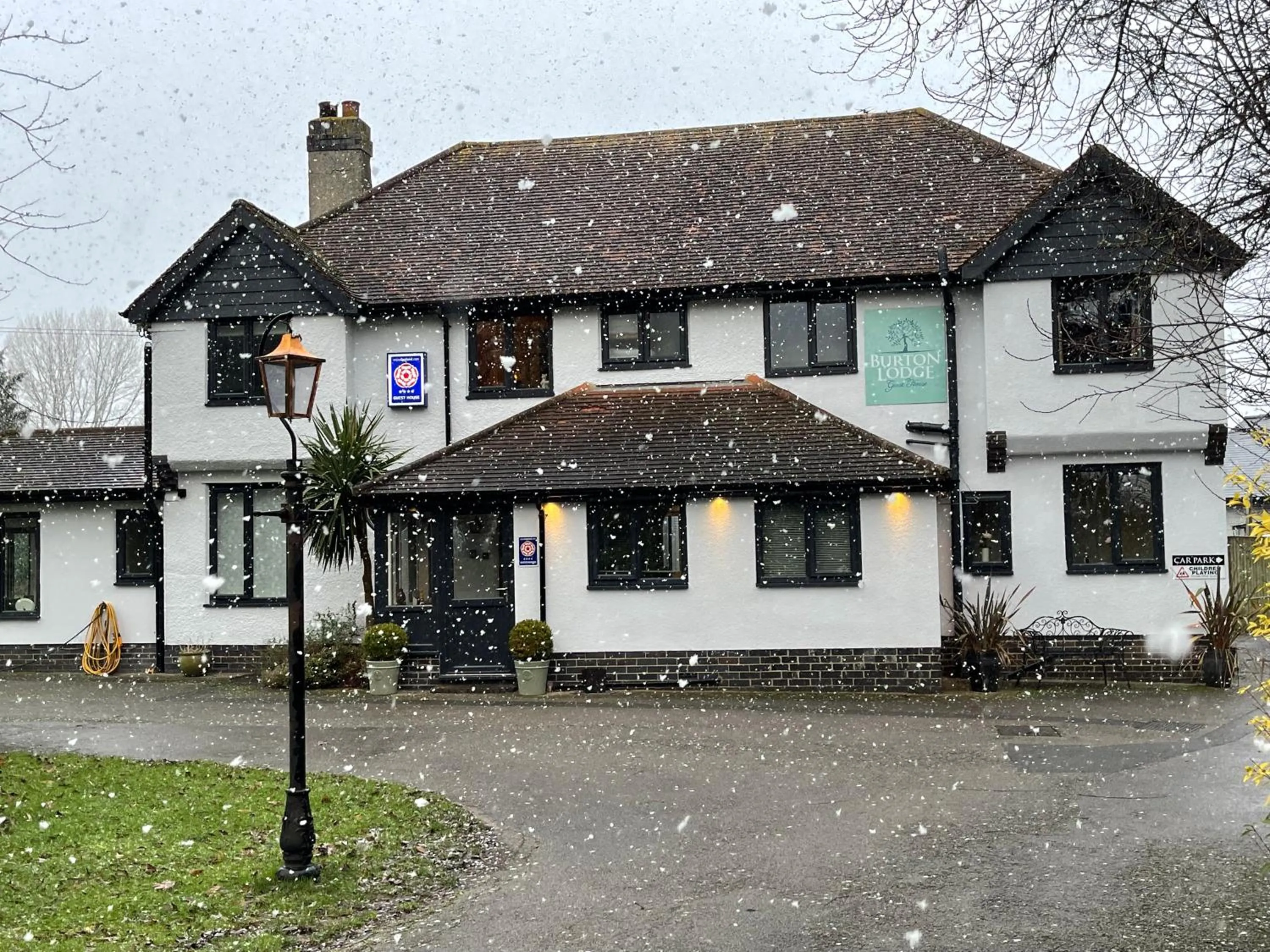 Property building in Burton Lodge Guest House & Spa