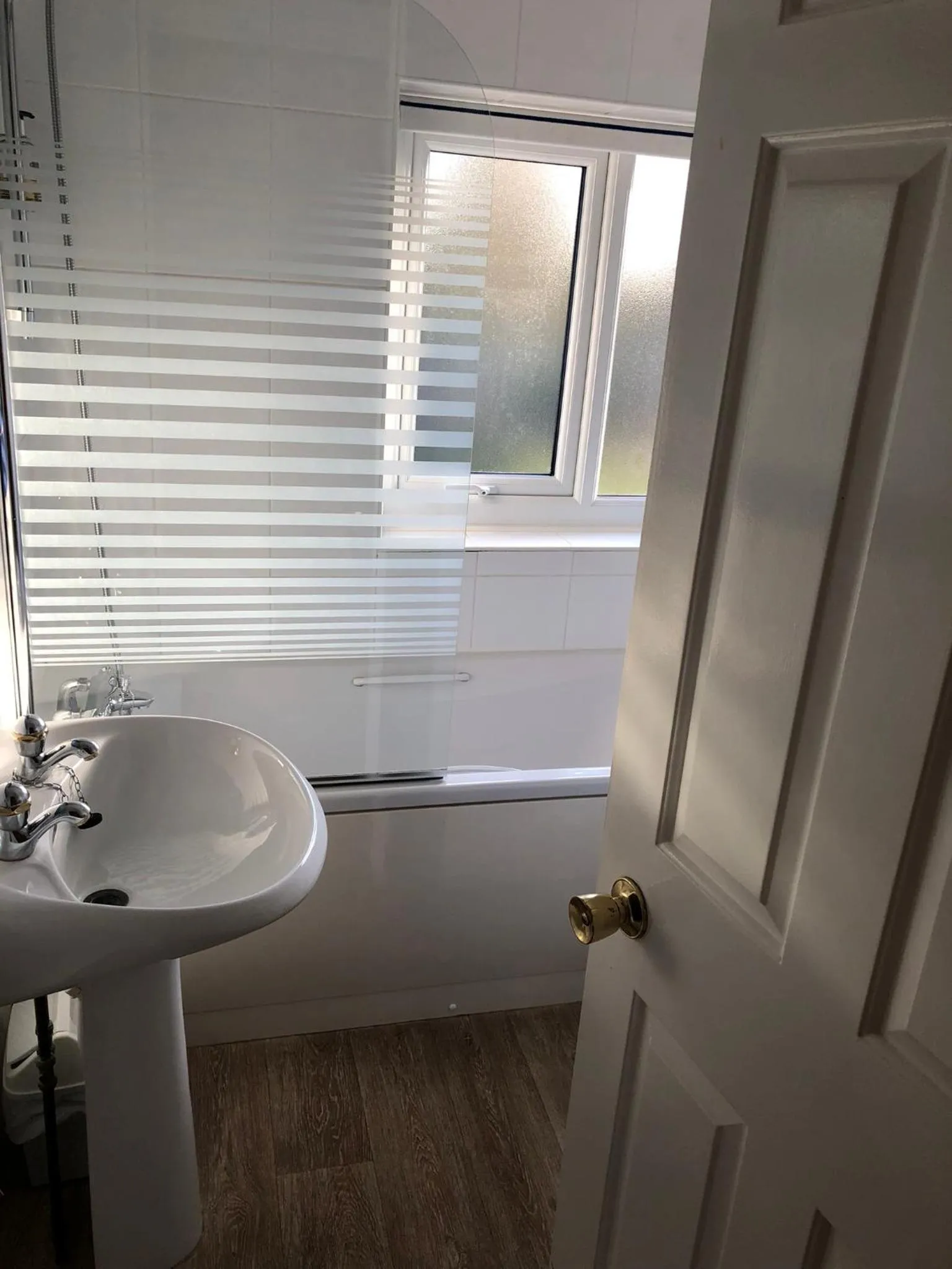 Bathroom in Burton Lodge Guest House & Spa