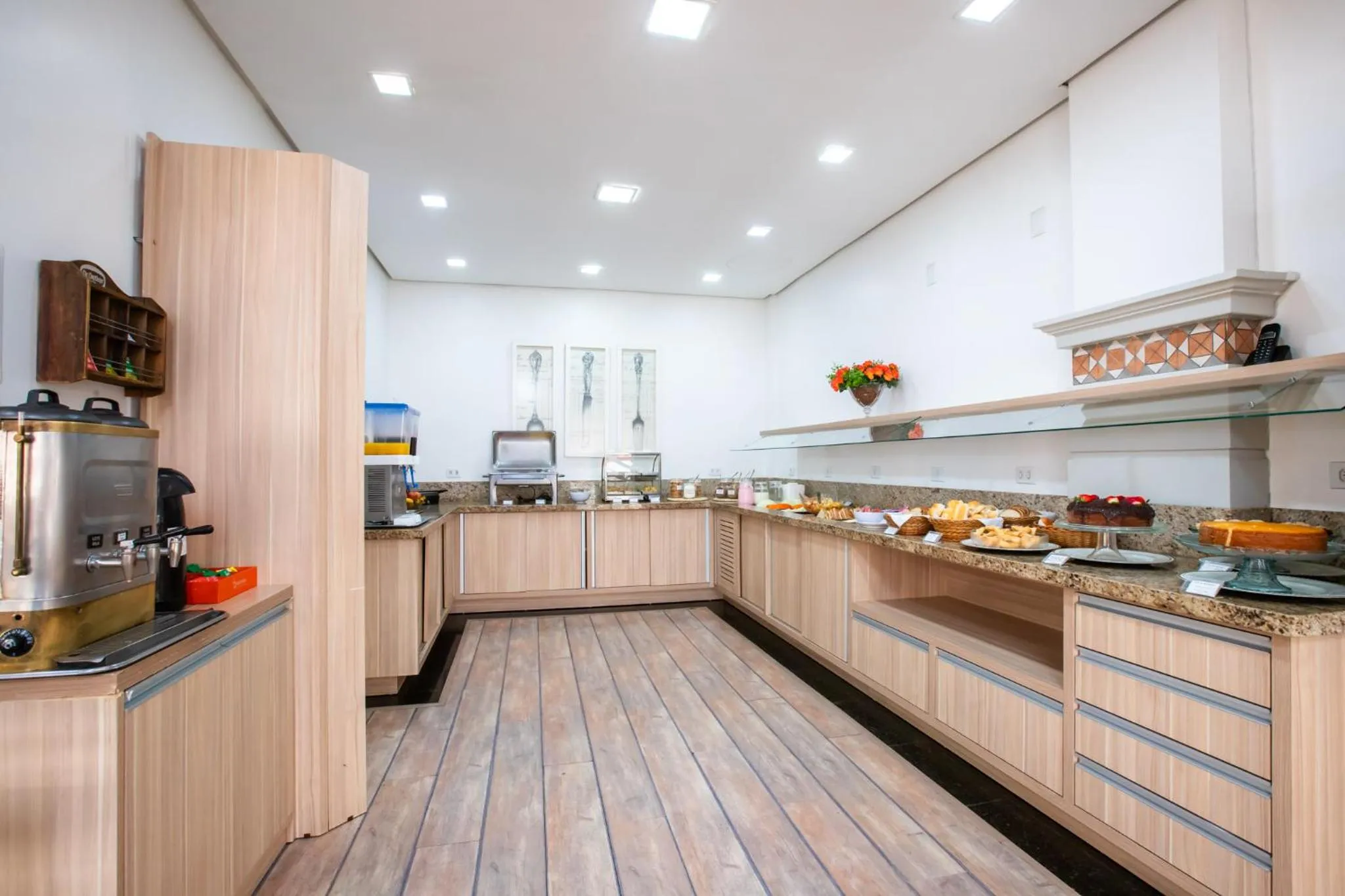 Restaurant/places to eat in Hotel Suárez São Leopoldo