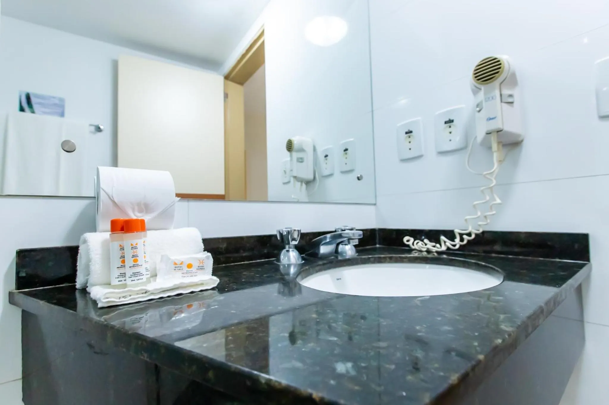 Bathroom in Hotel Suárez São Leopoldo