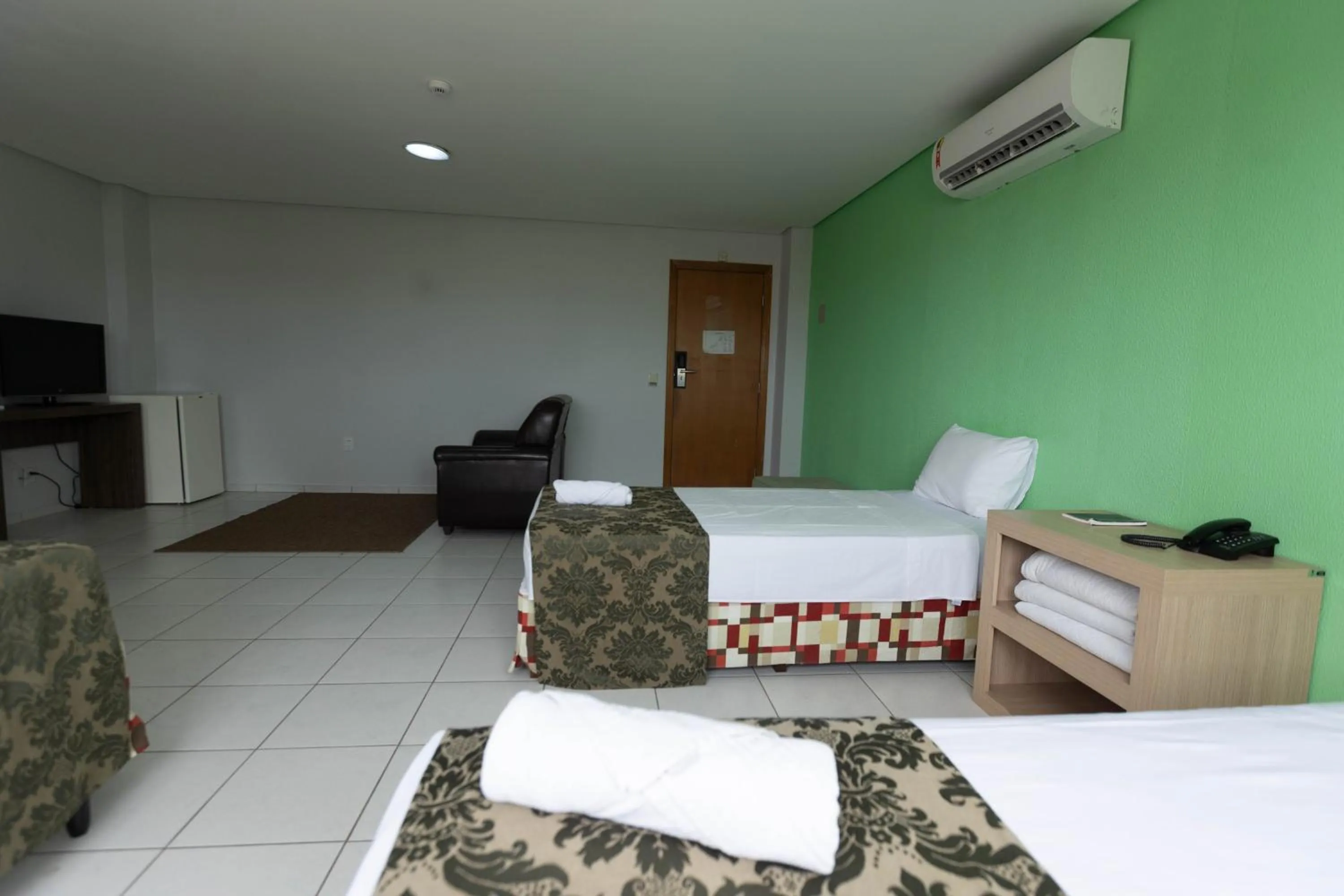 Bed in Hits Pantanal Hotel Aeroporto Cuiabá