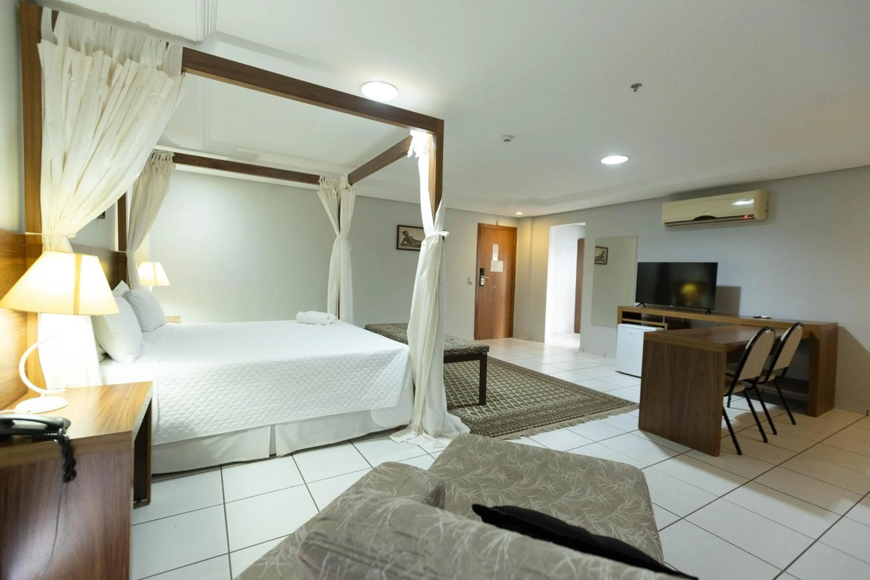 Bed in Hits Pantanal Hotel Aeroporto Cuiabá