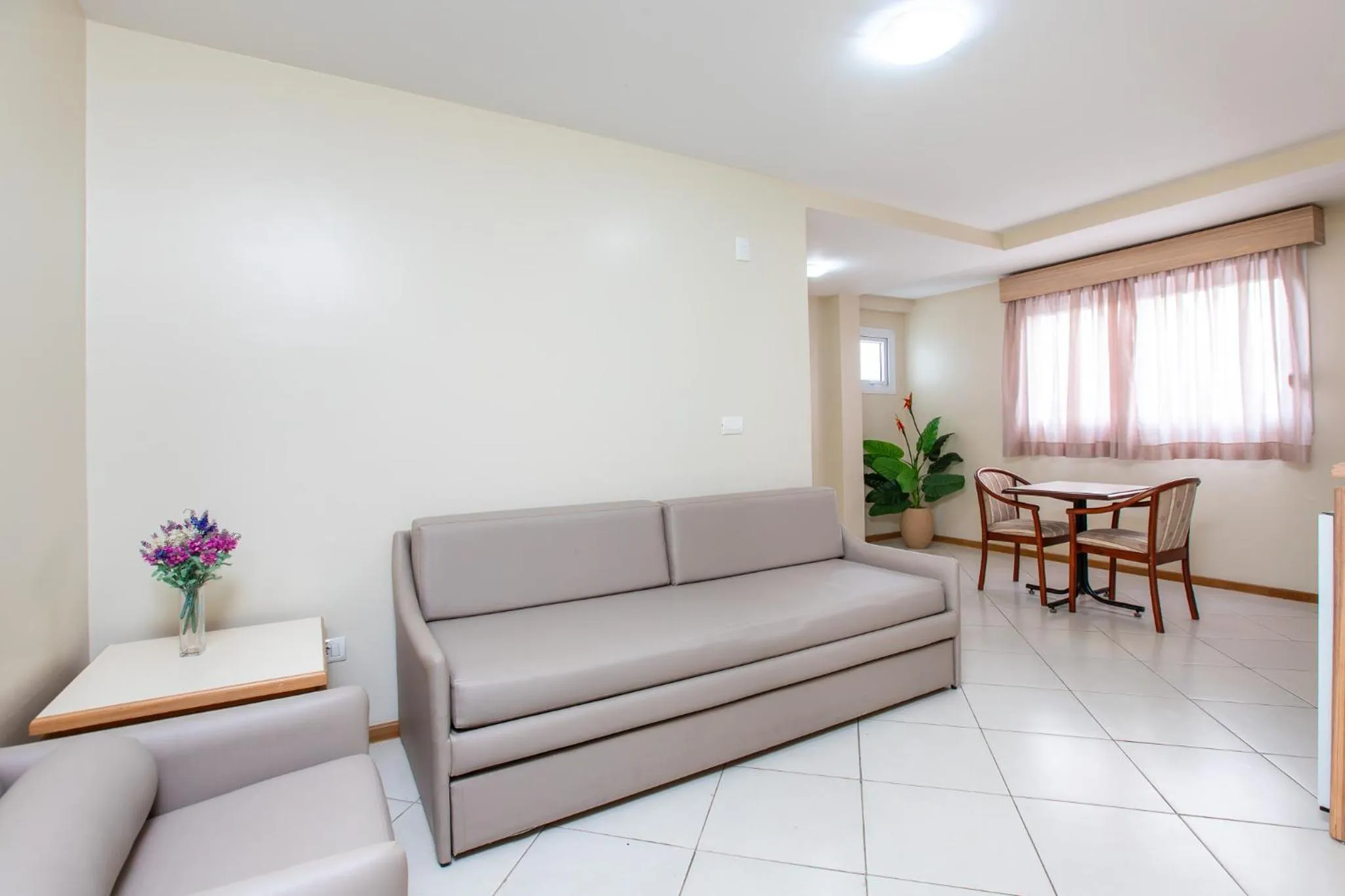 Bedroom in Hotel Suárez Campo Bom