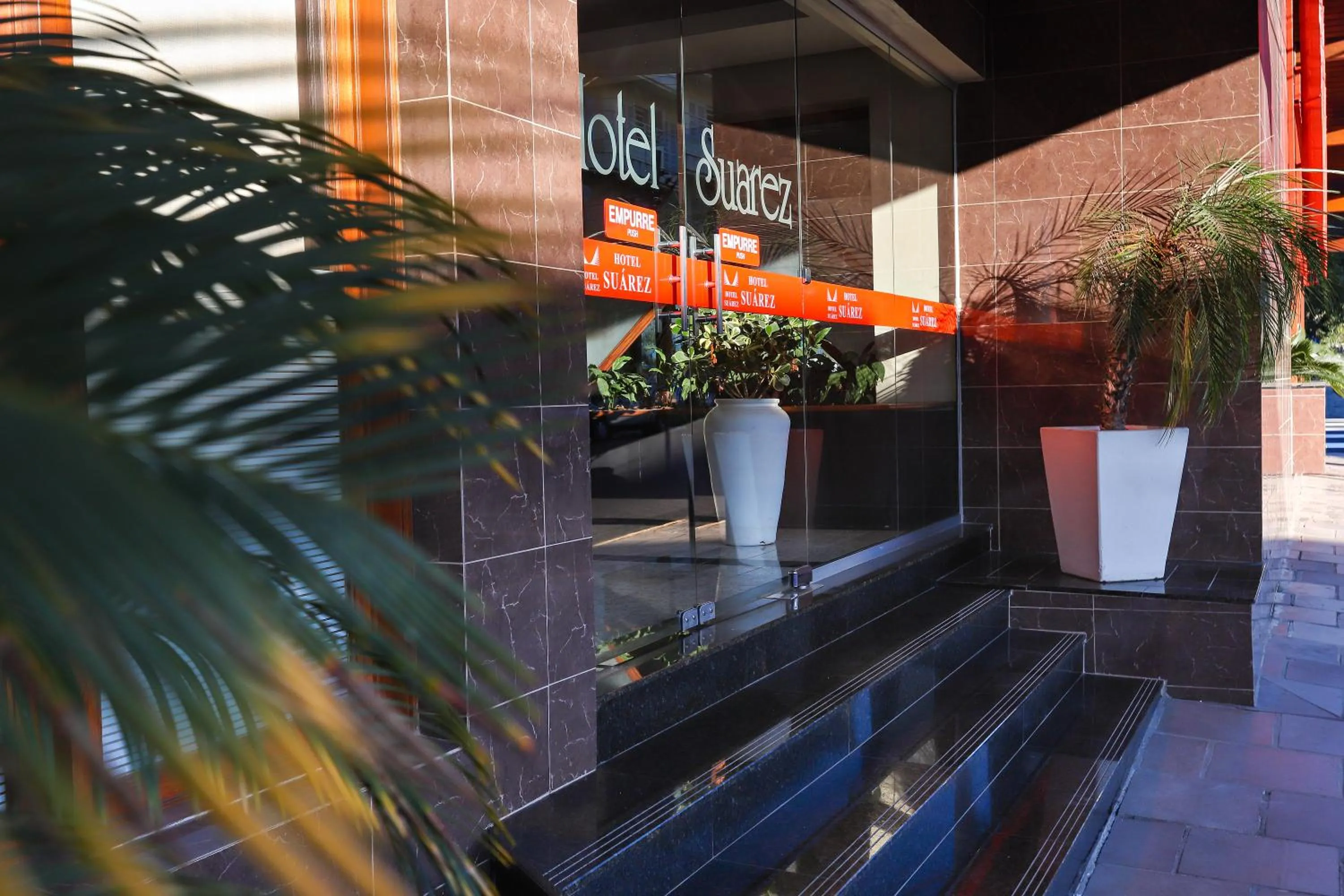 Facade/entrance in Hotel Suárez Campo Bom