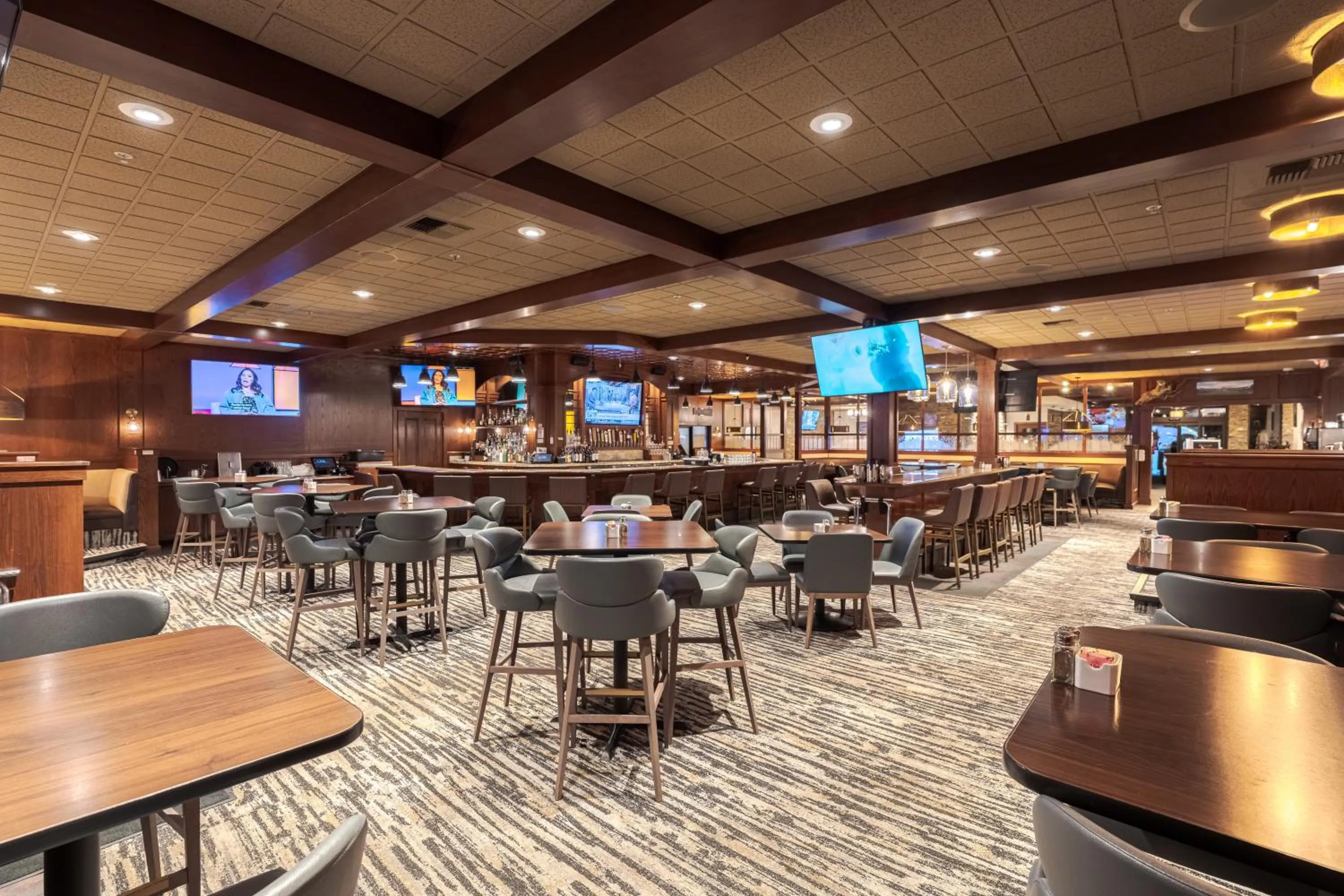 Restaurant/places to eat in Best Western Plus GranTree Inn