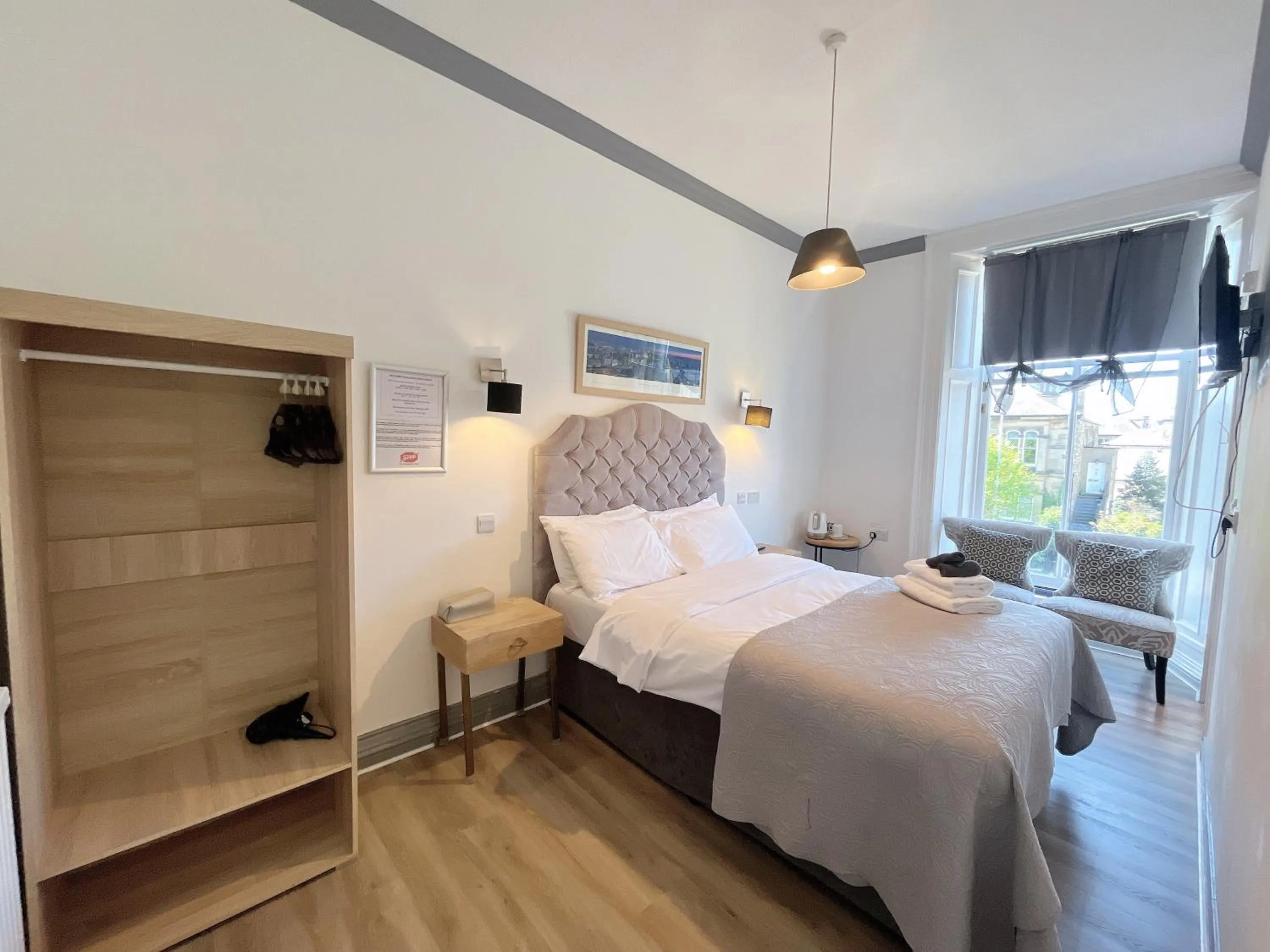 Bed in Allison House 17