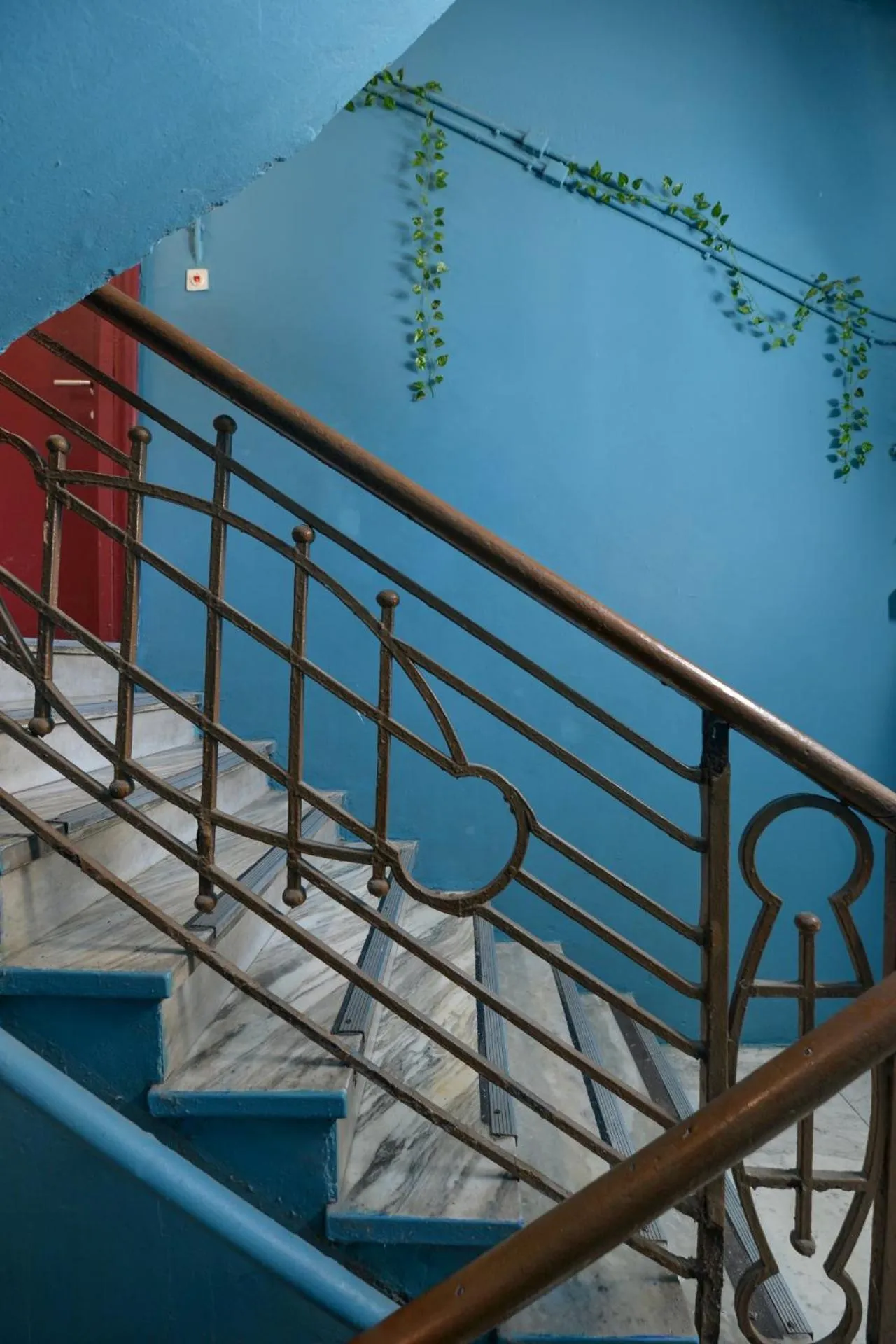 Roger's Hostel Tel Aviv (age 18-45)