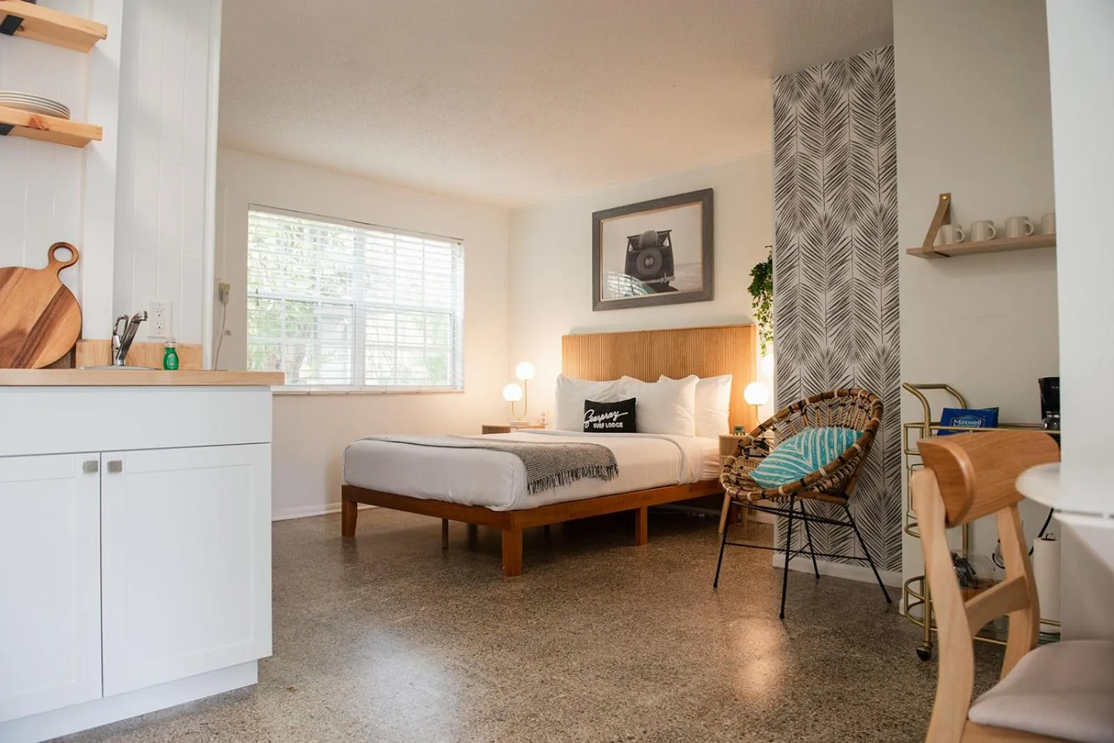 Bed in Seaspray Surf Lodge