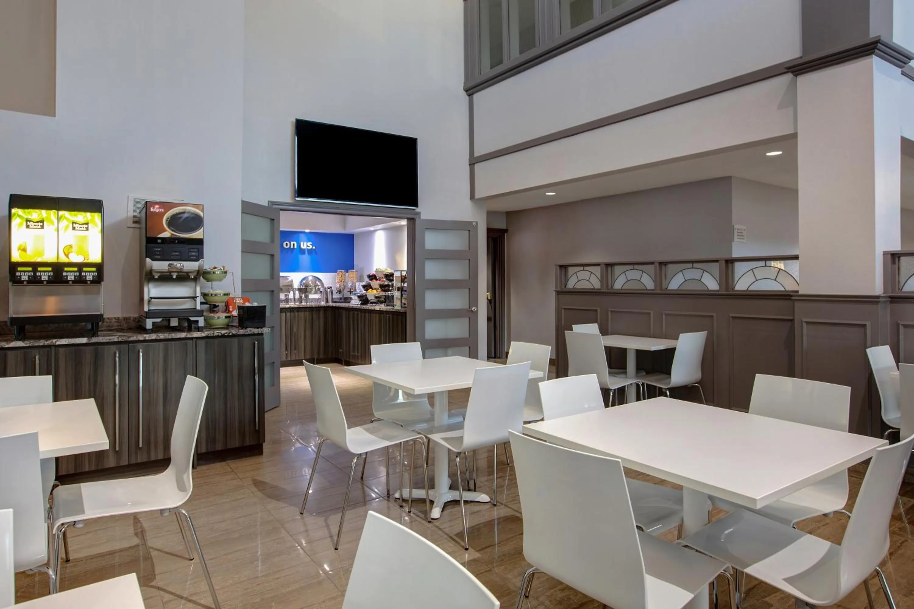 Breakfast in Days Inn by Wyndham Barrie