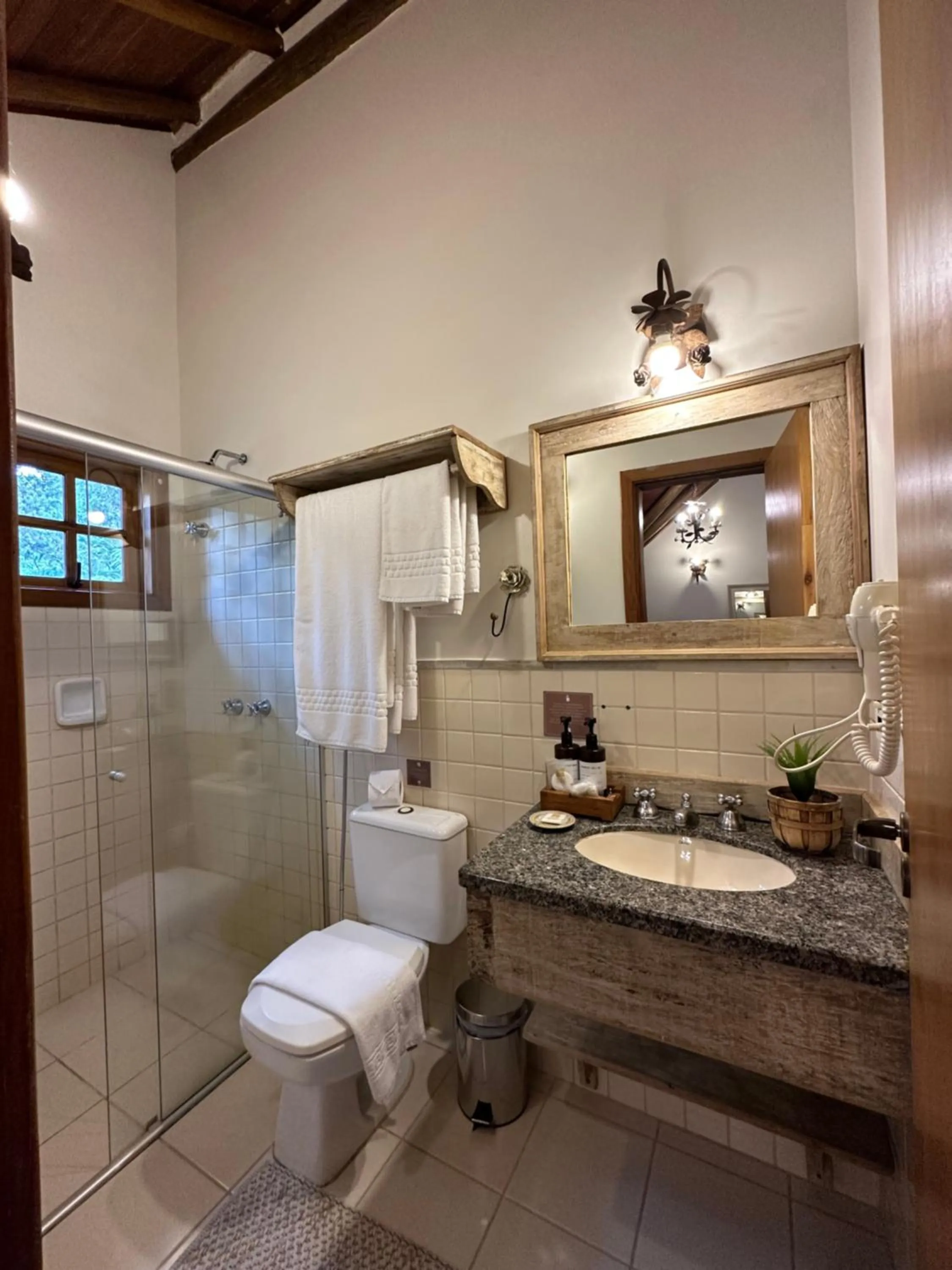 Bathroom in Pousada Da Pedra