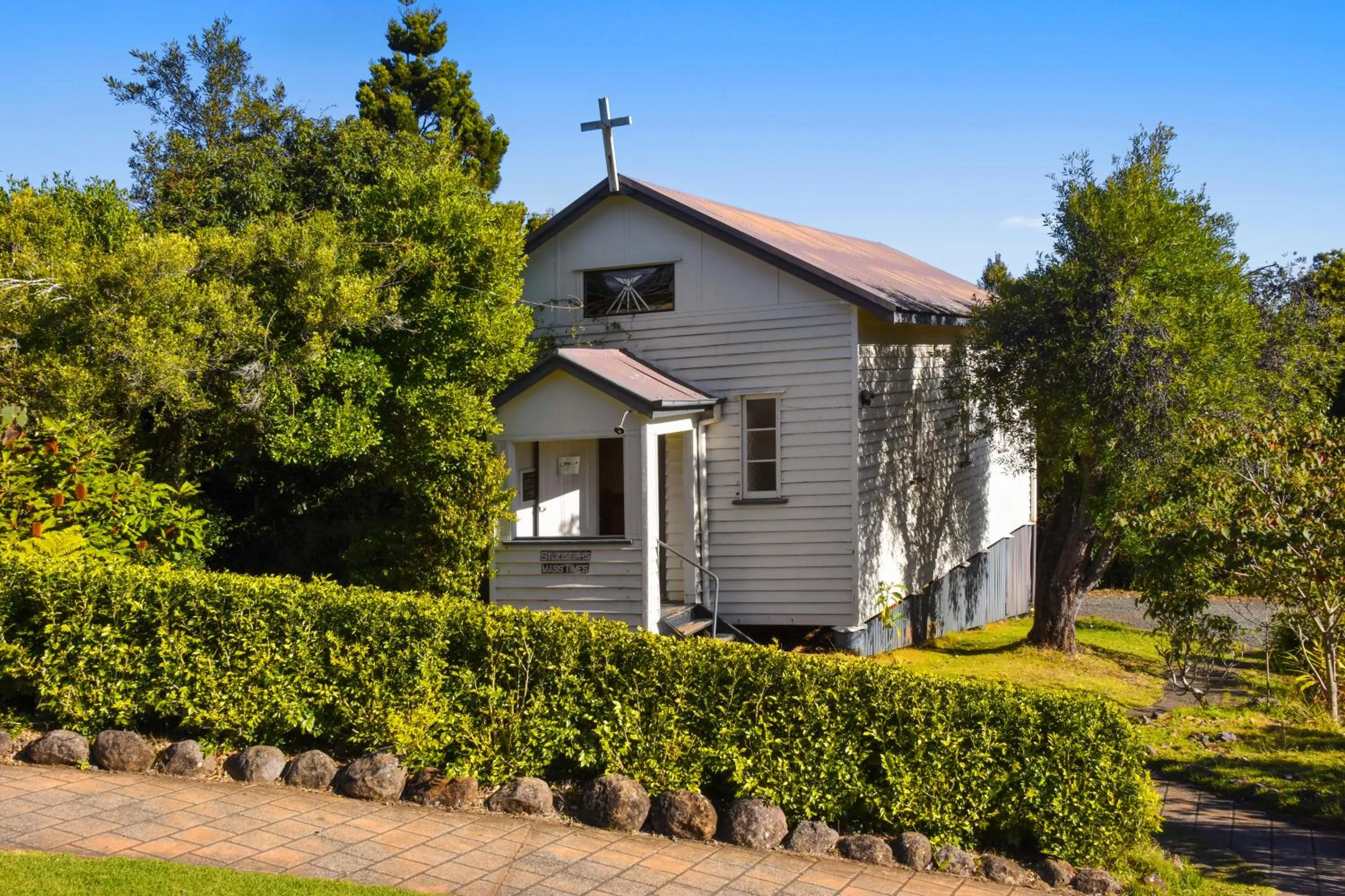 Property building in O'Reilly's Rainforest Retreat