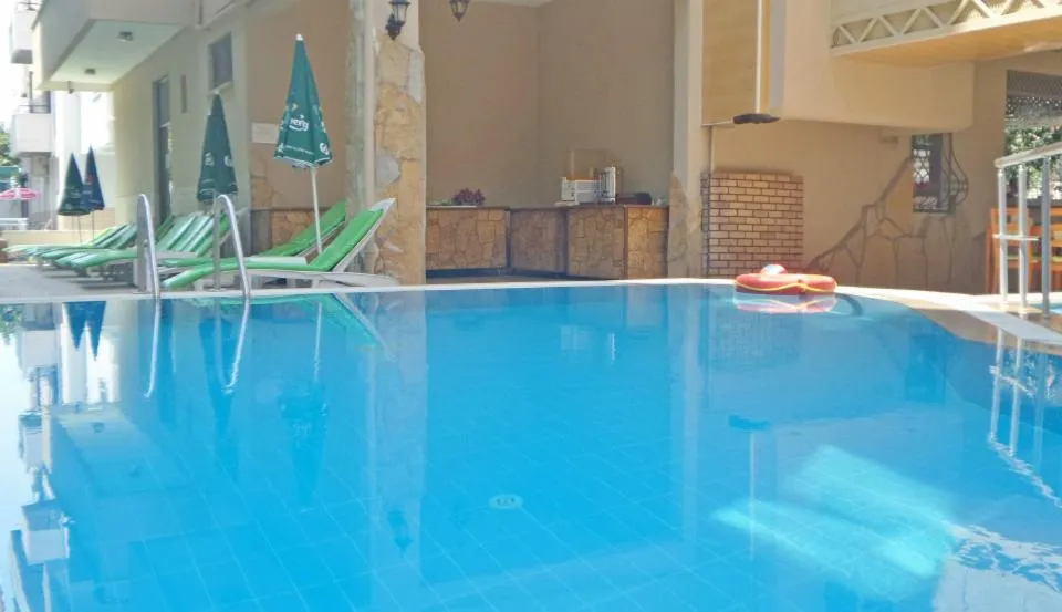 Kleopatra Carina Hotel