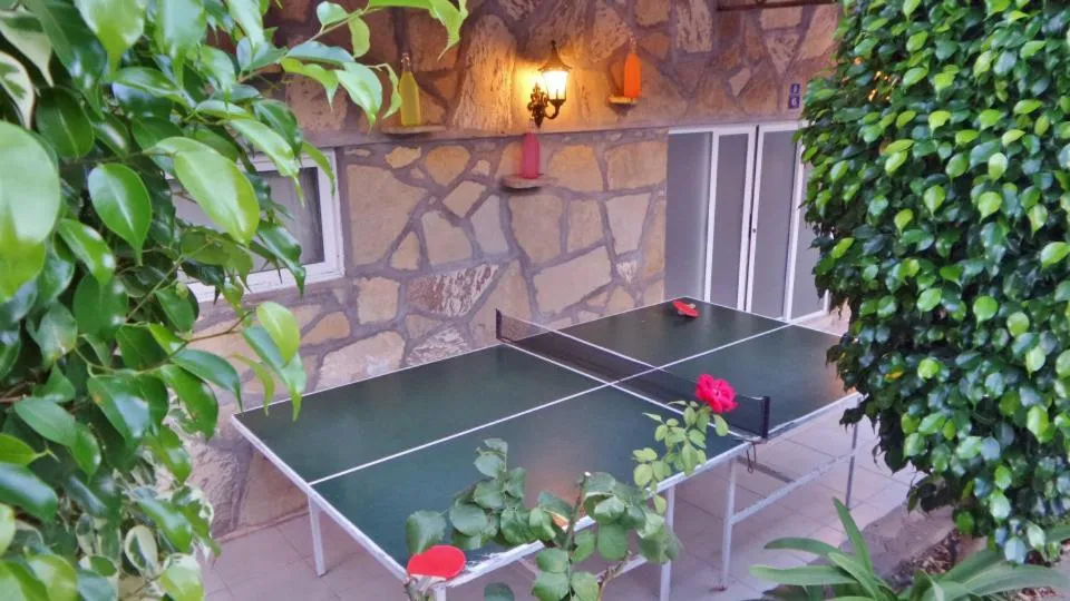 Kleopatra Carina Hotel