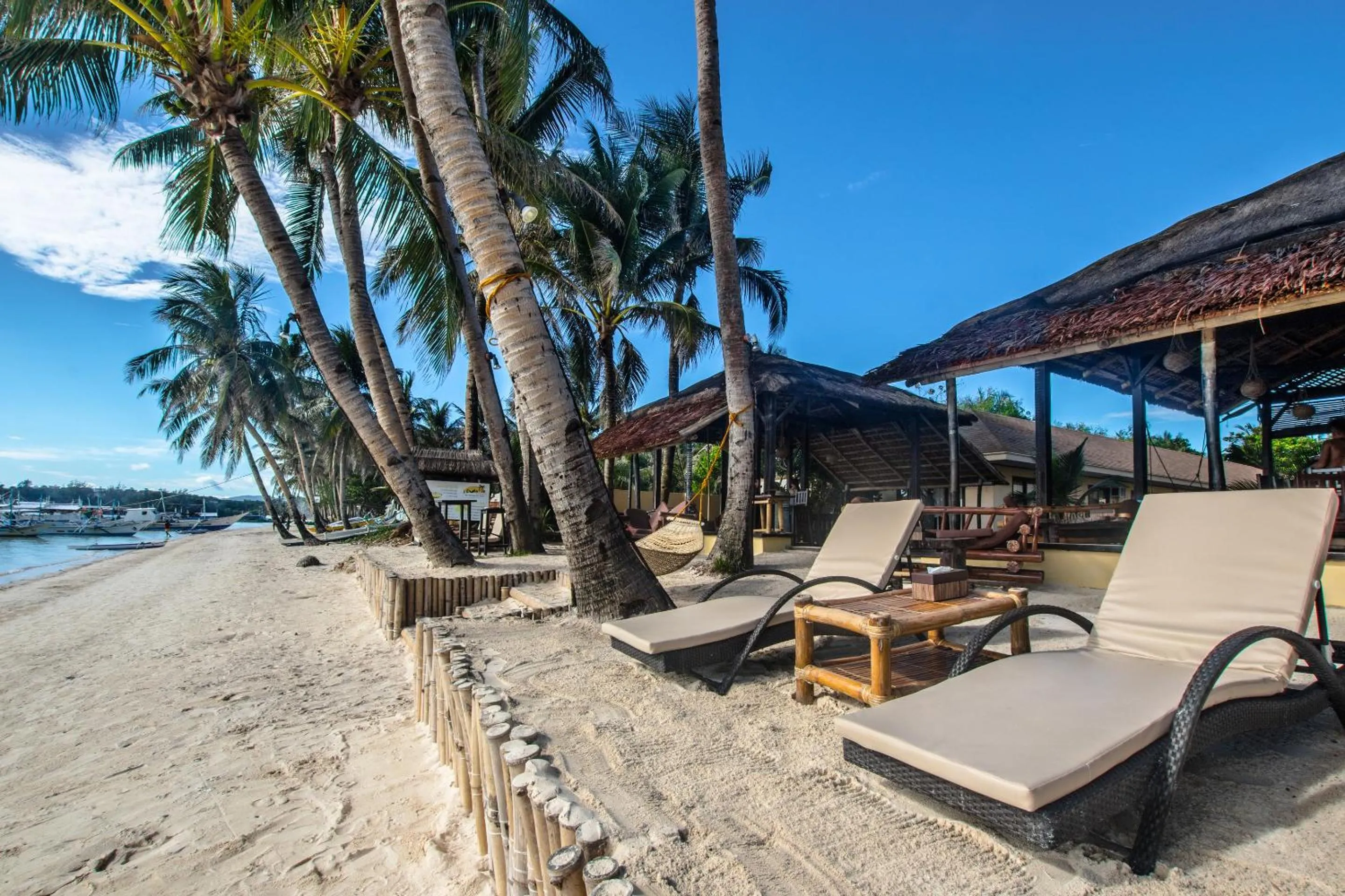 Beach in Levantin Boracay