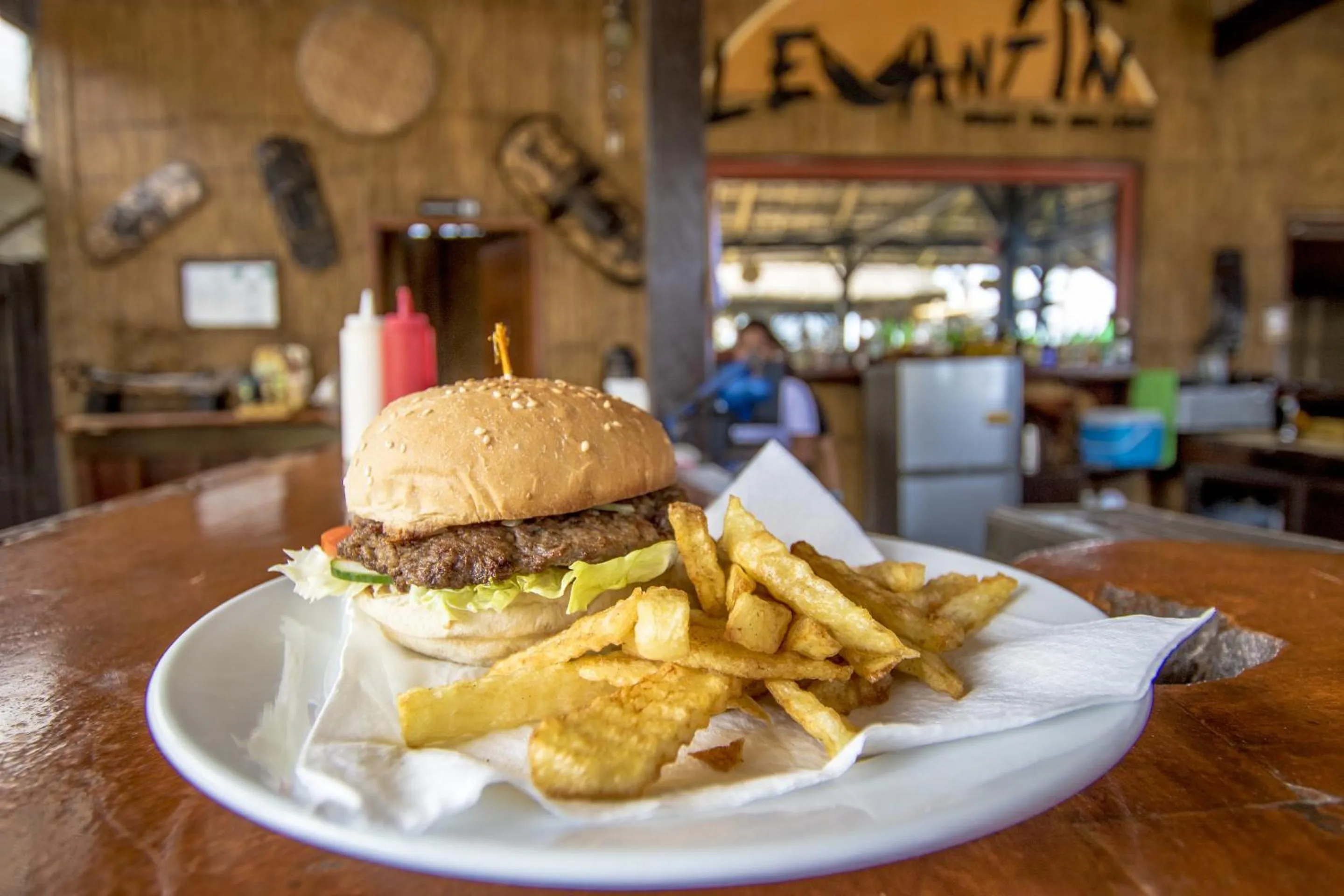 Restaurant/places to eat in Levantin Boracay