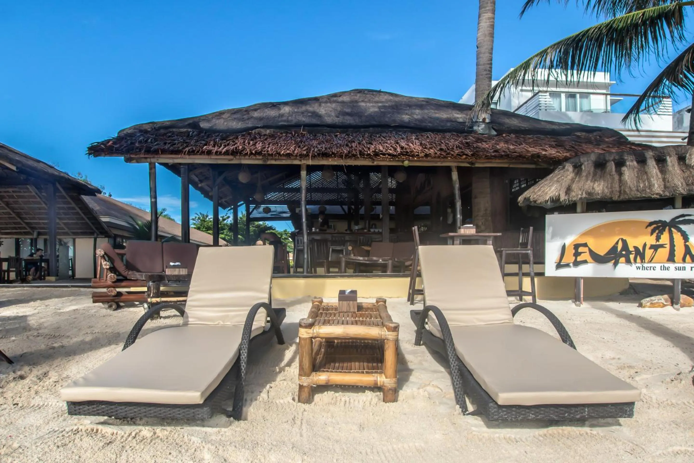 Facade/entrance in Levantin Boracay