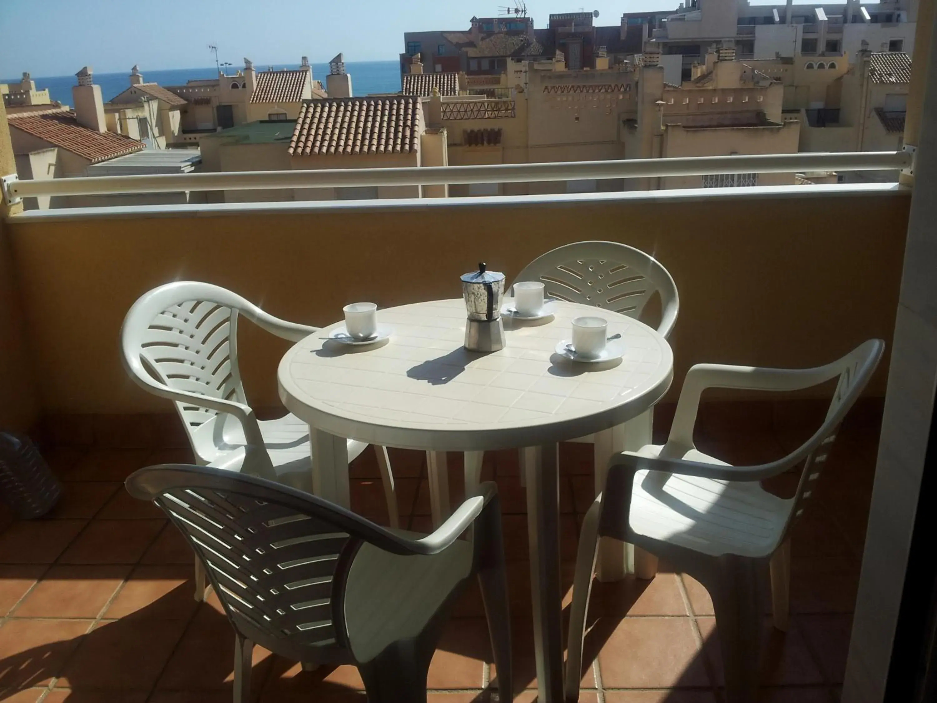 Three-Bedroom Apartment with Terrace in Apartamentos Maracay Three-Bedroom Apartment with Terrace in Apartamentos Maracay