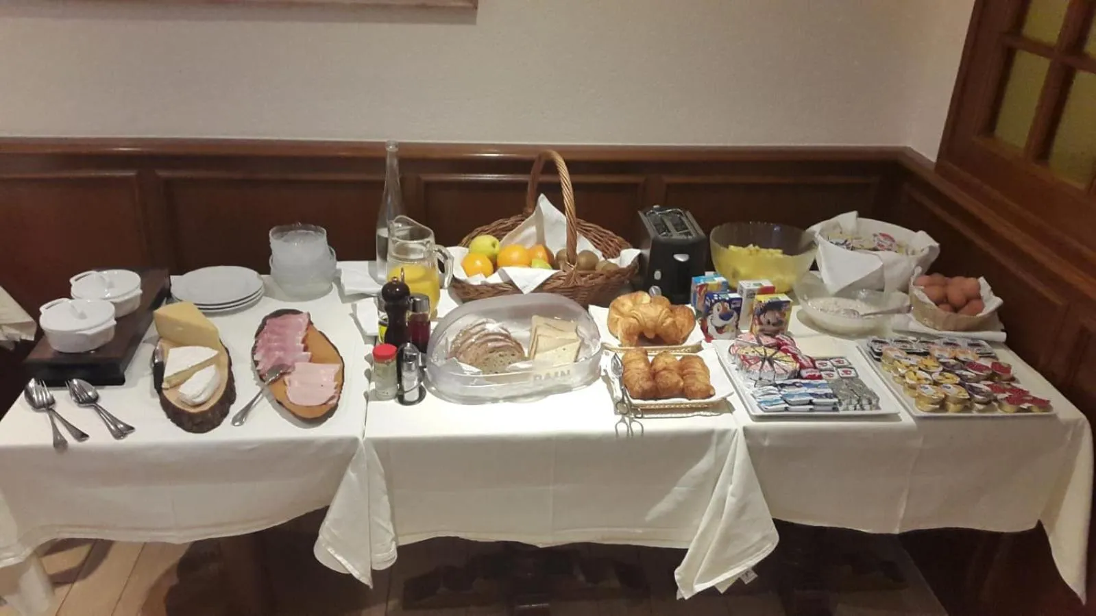 Breakfast in Hotel de Savoie