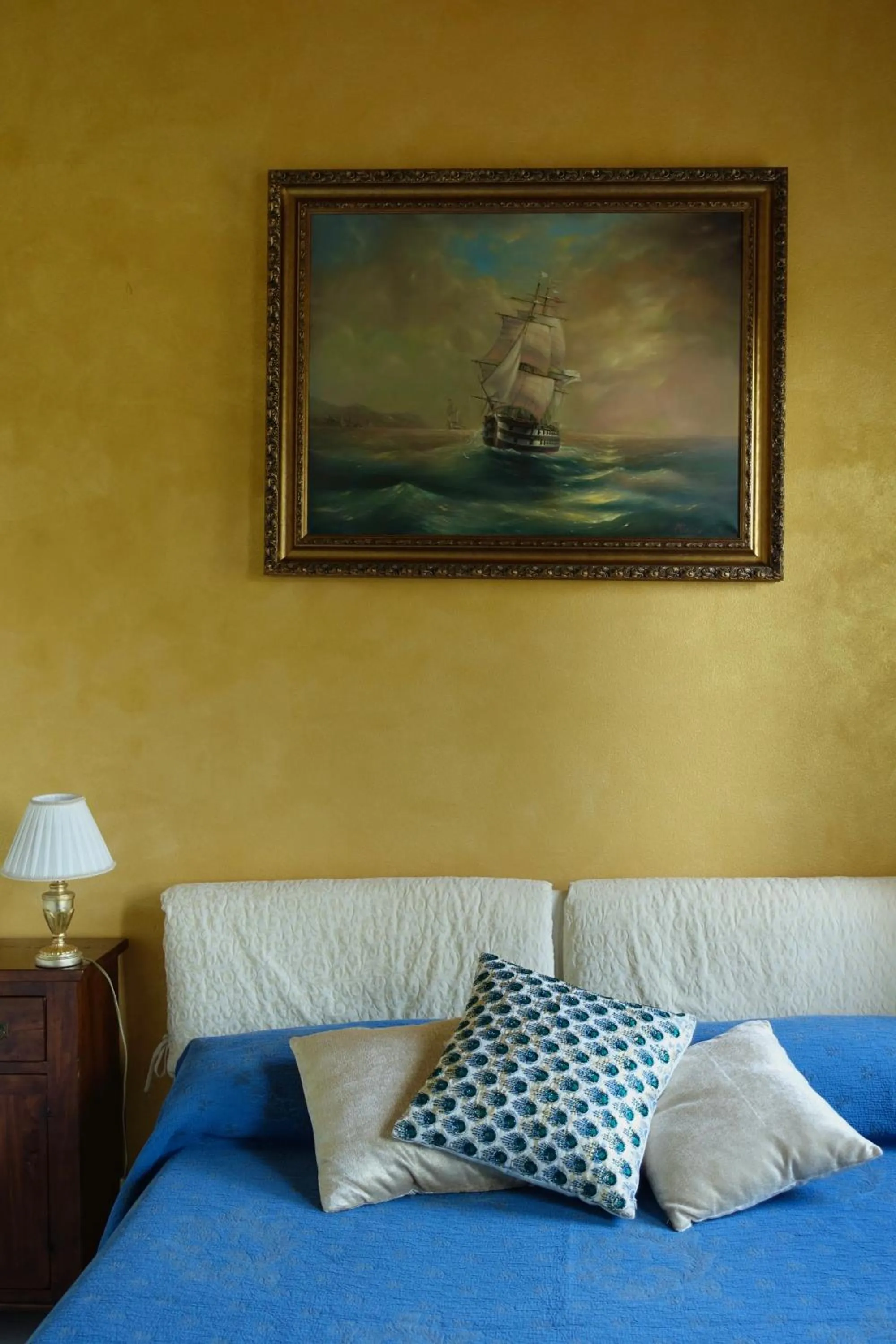 Bedroom, Bed in Pool & Garden Villa Lelia