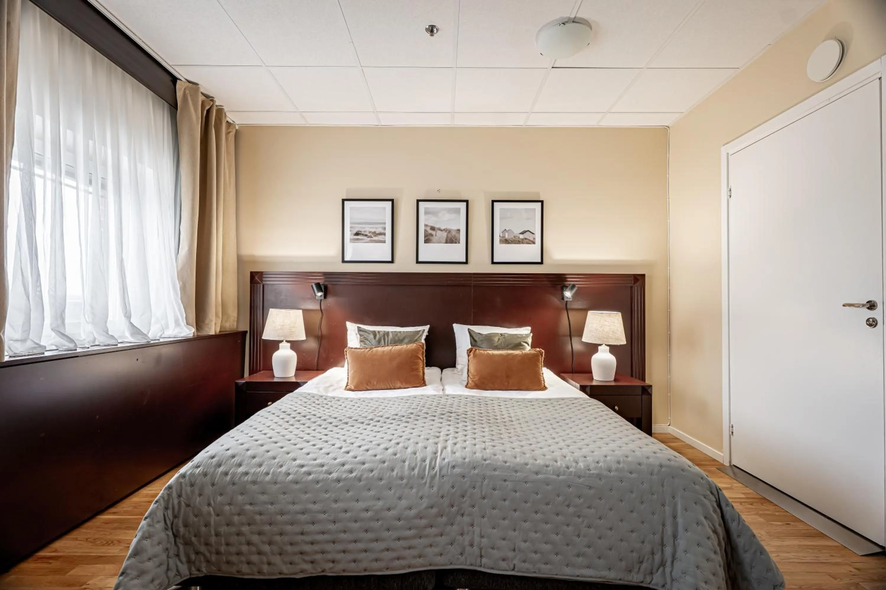 Bed in Solna Park & Hotel