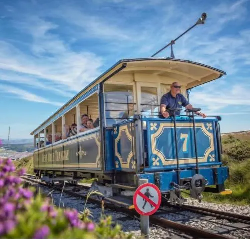 Iris Hotel Llandudno