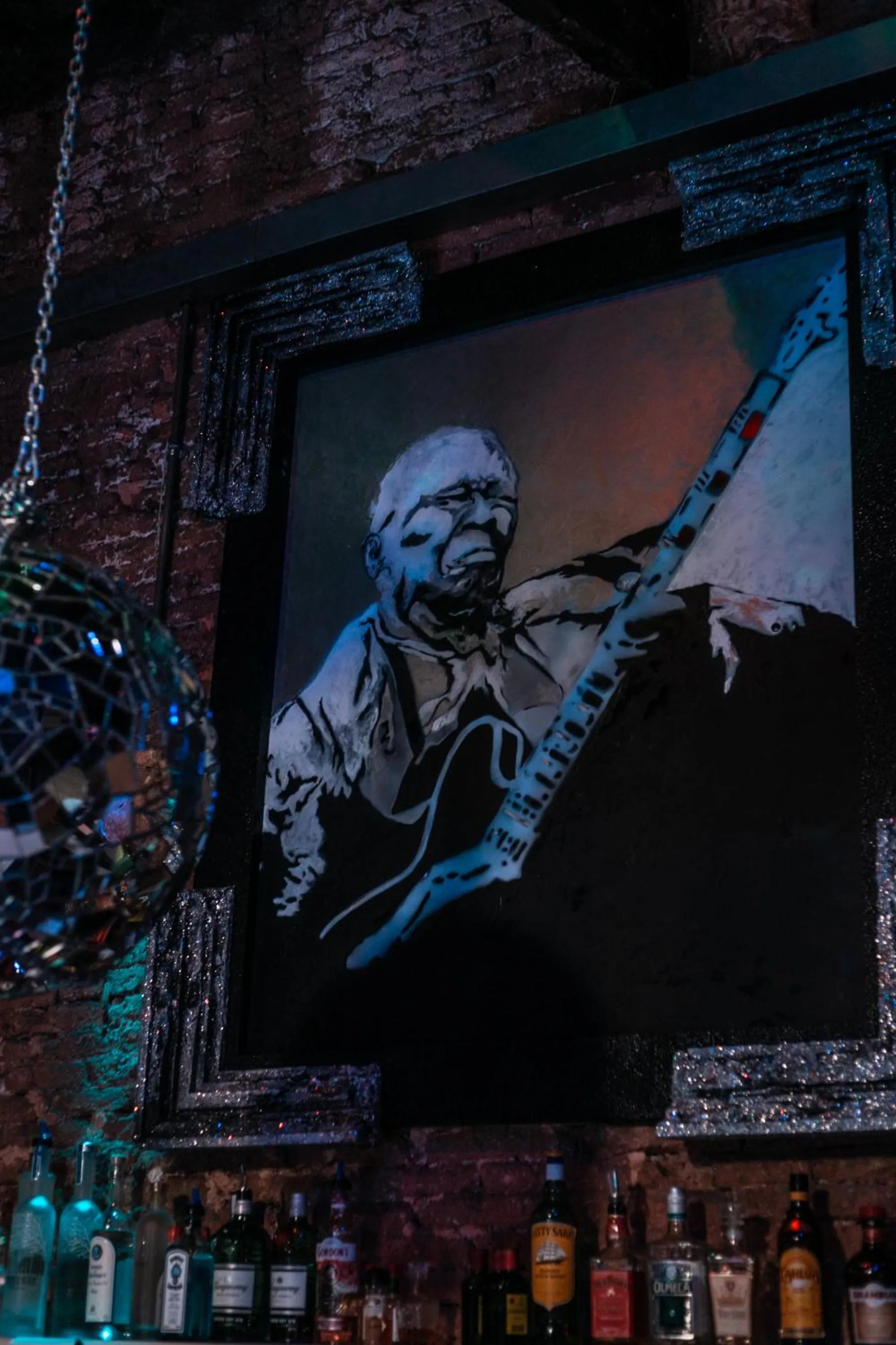 Nightclub / DJ in Metropole Hotel