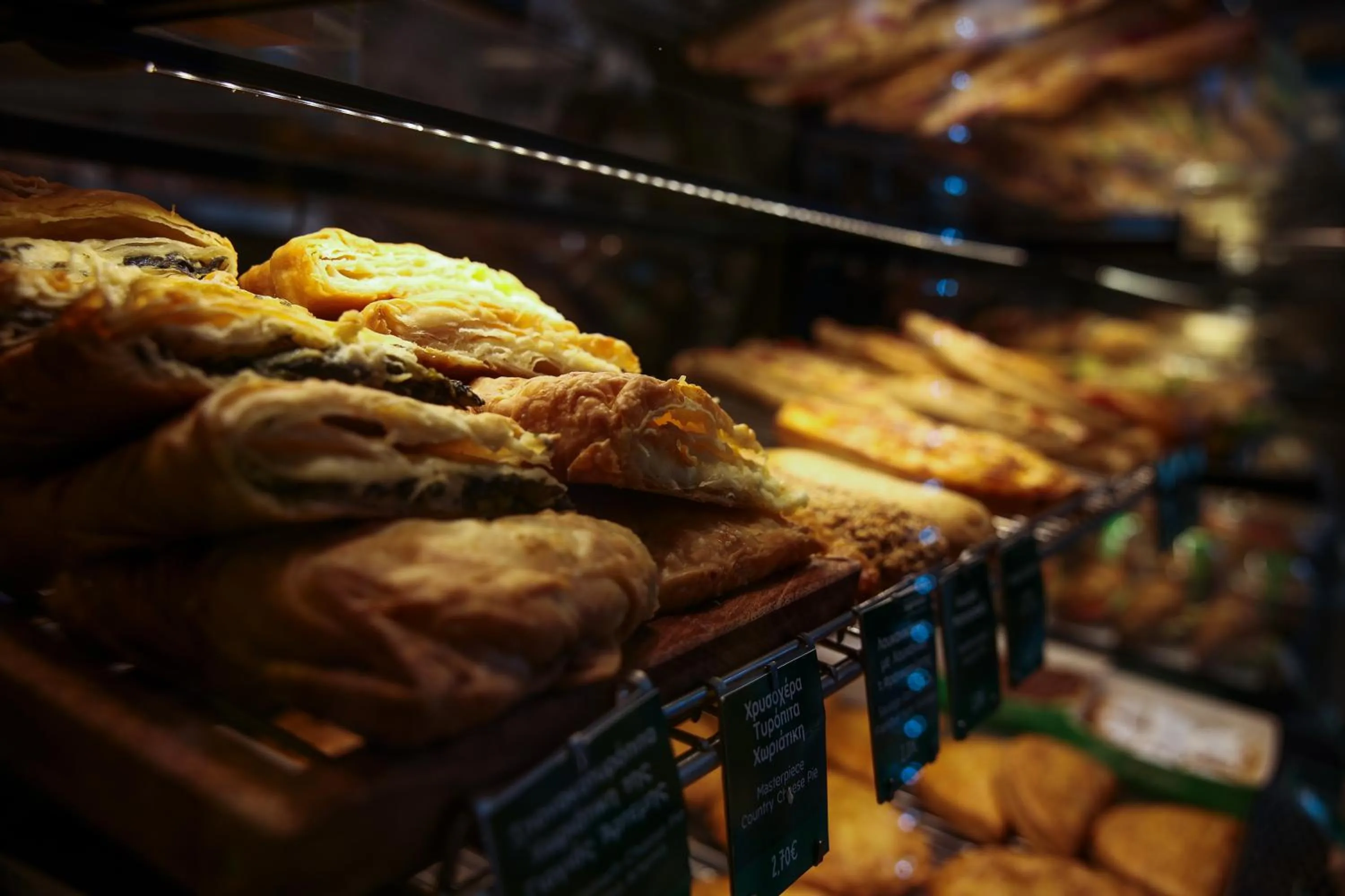 Food and drinks in Metropole Hotel