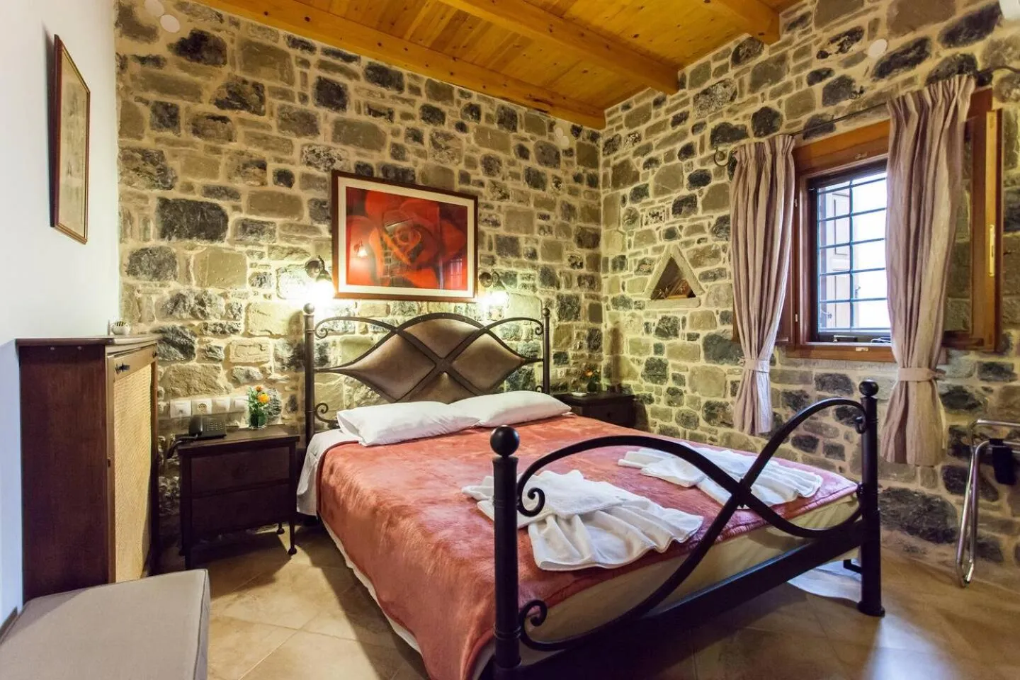 Bedroom, Bed in Diktynna Traditional Villas