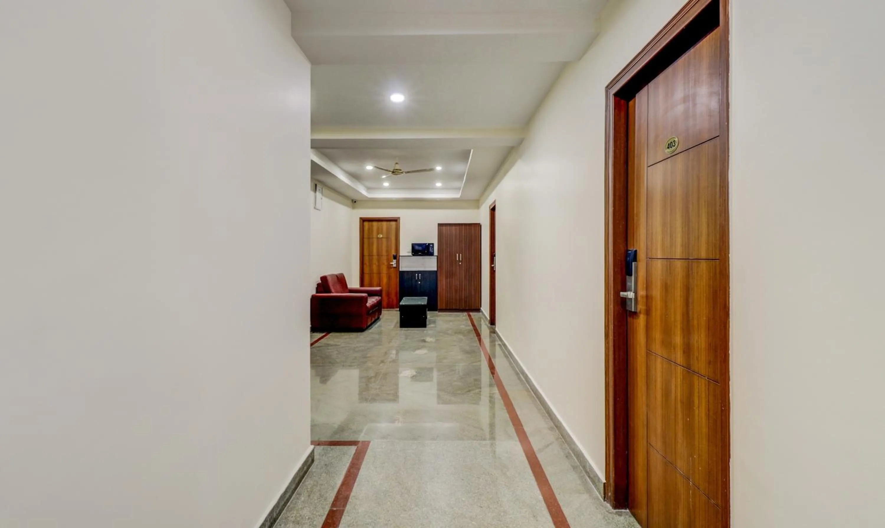 Lobby or reception in Itsy Hotels Kozy Rooms