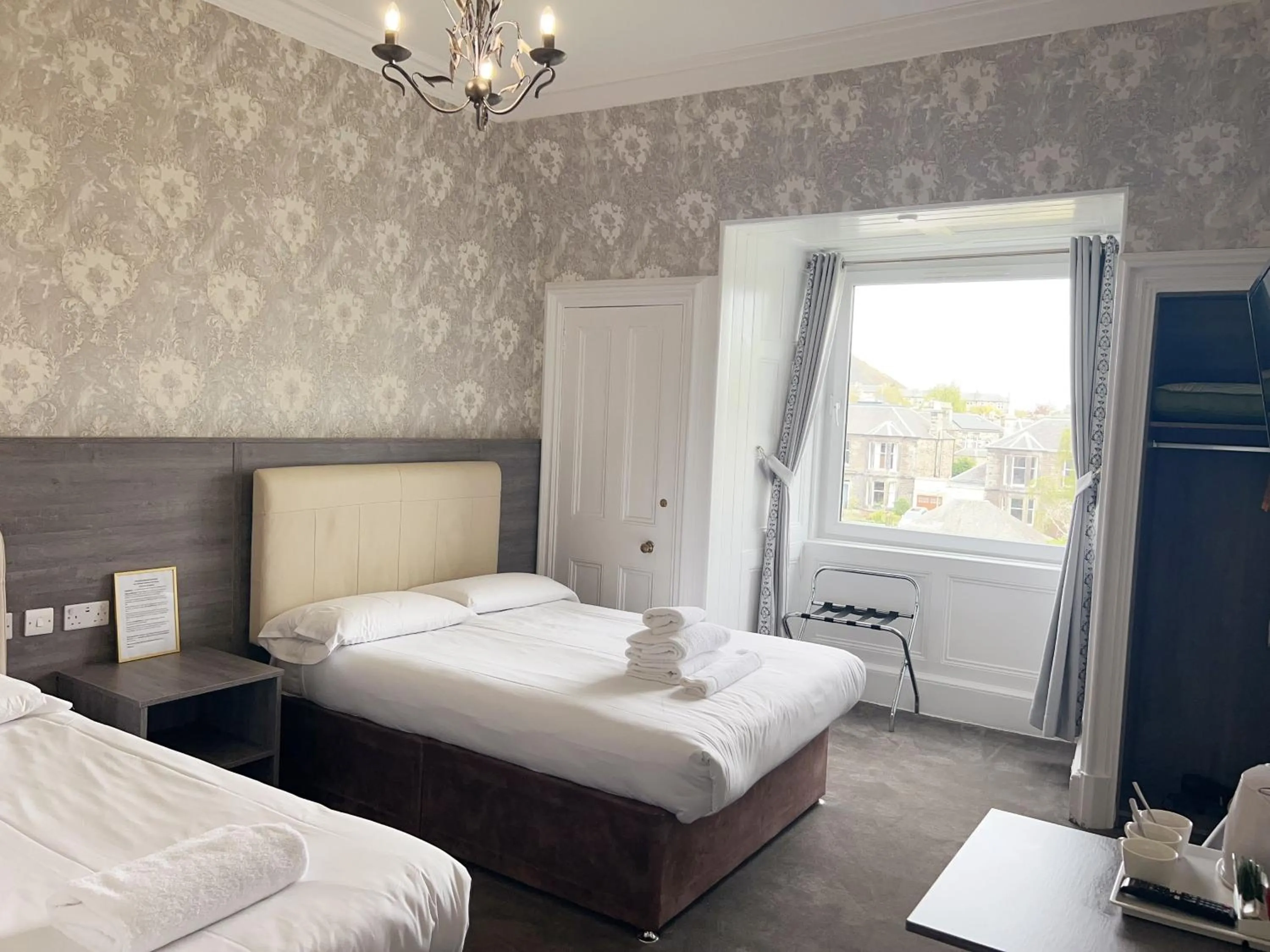 Bed in Alexander Guest House