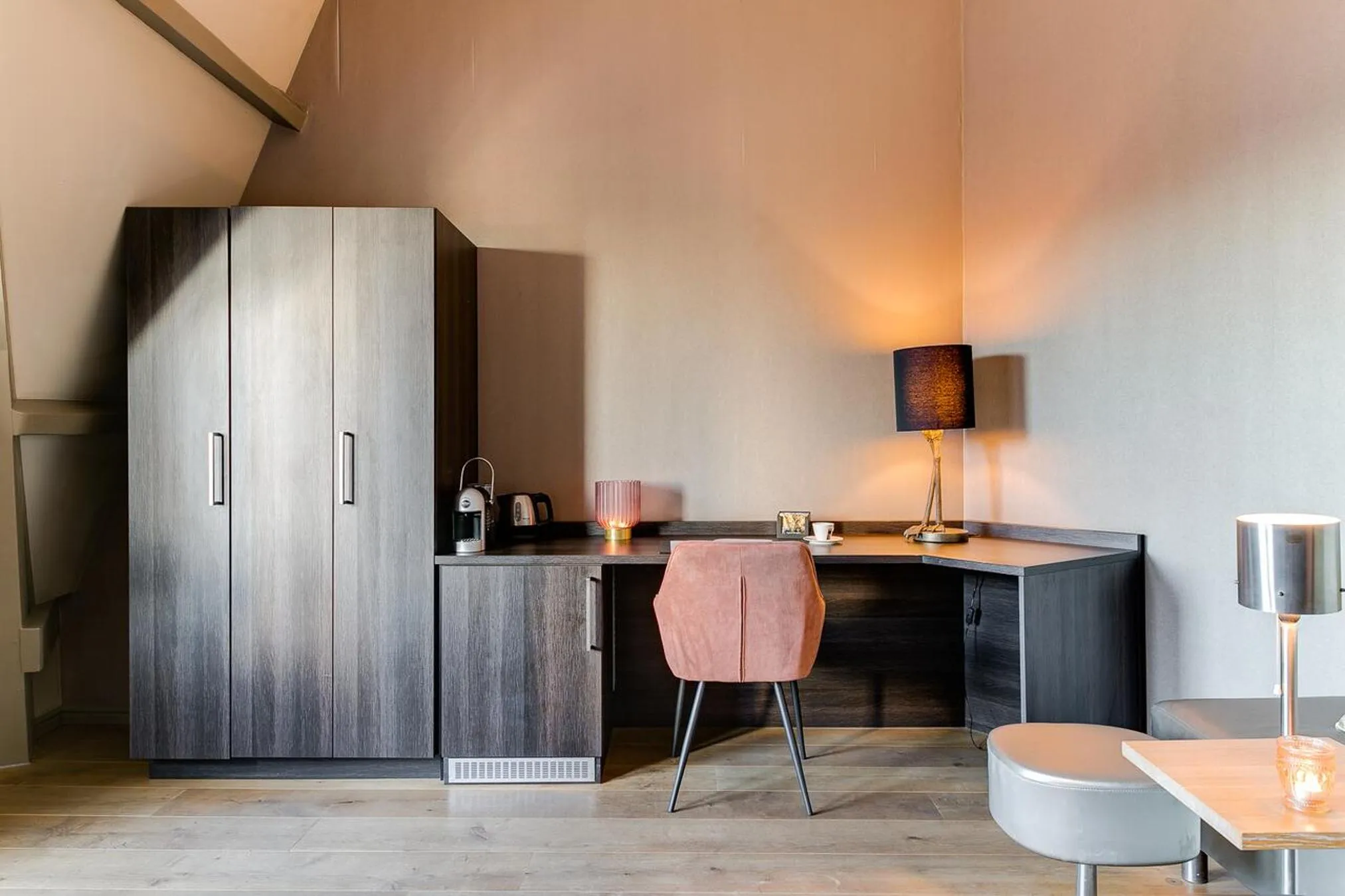 Seating area in Brasss Hotel Suites