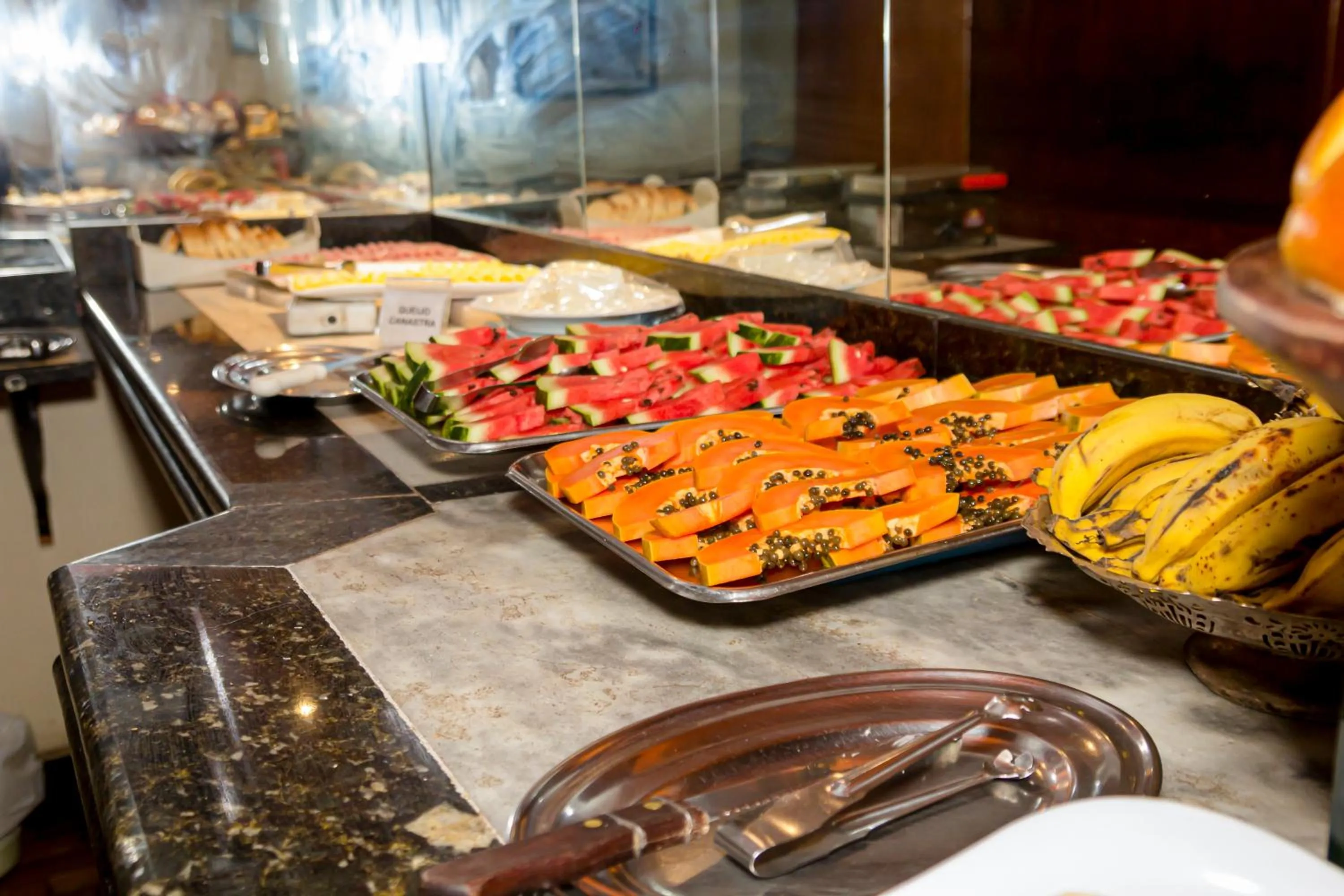 Buffet breakfast in Amazonas Palace Hotel Belo Horizonte - Avenida Amazonas